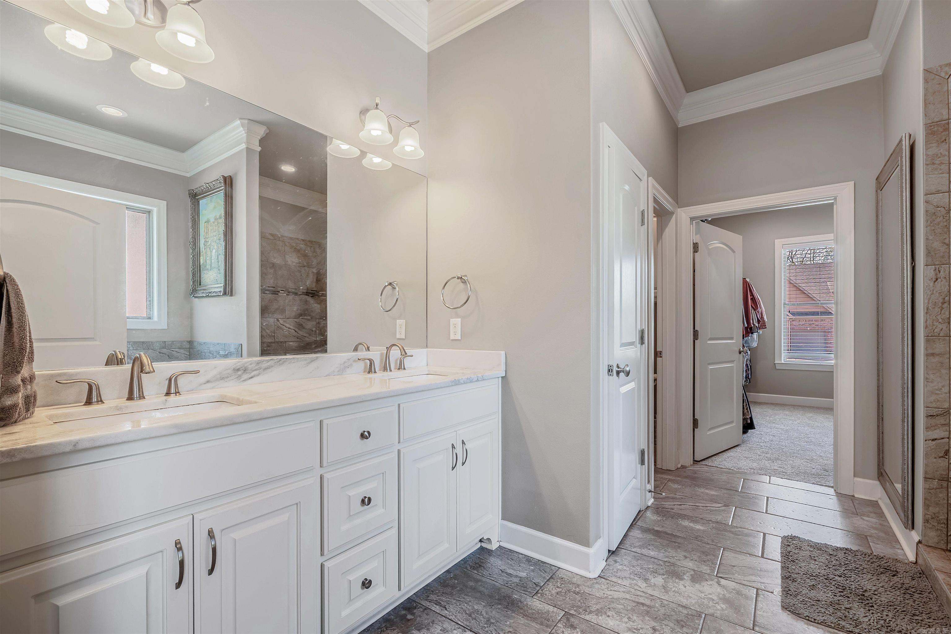 CHENAL VALLEY EPERNAY PLACE - Residential