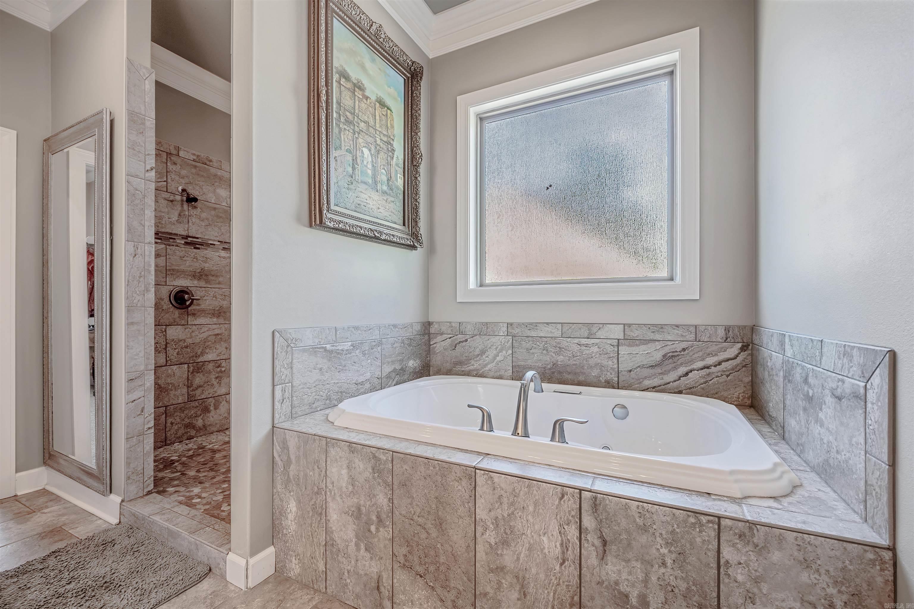 CHENAL VALLEY EPERNAY PLACE - Residential