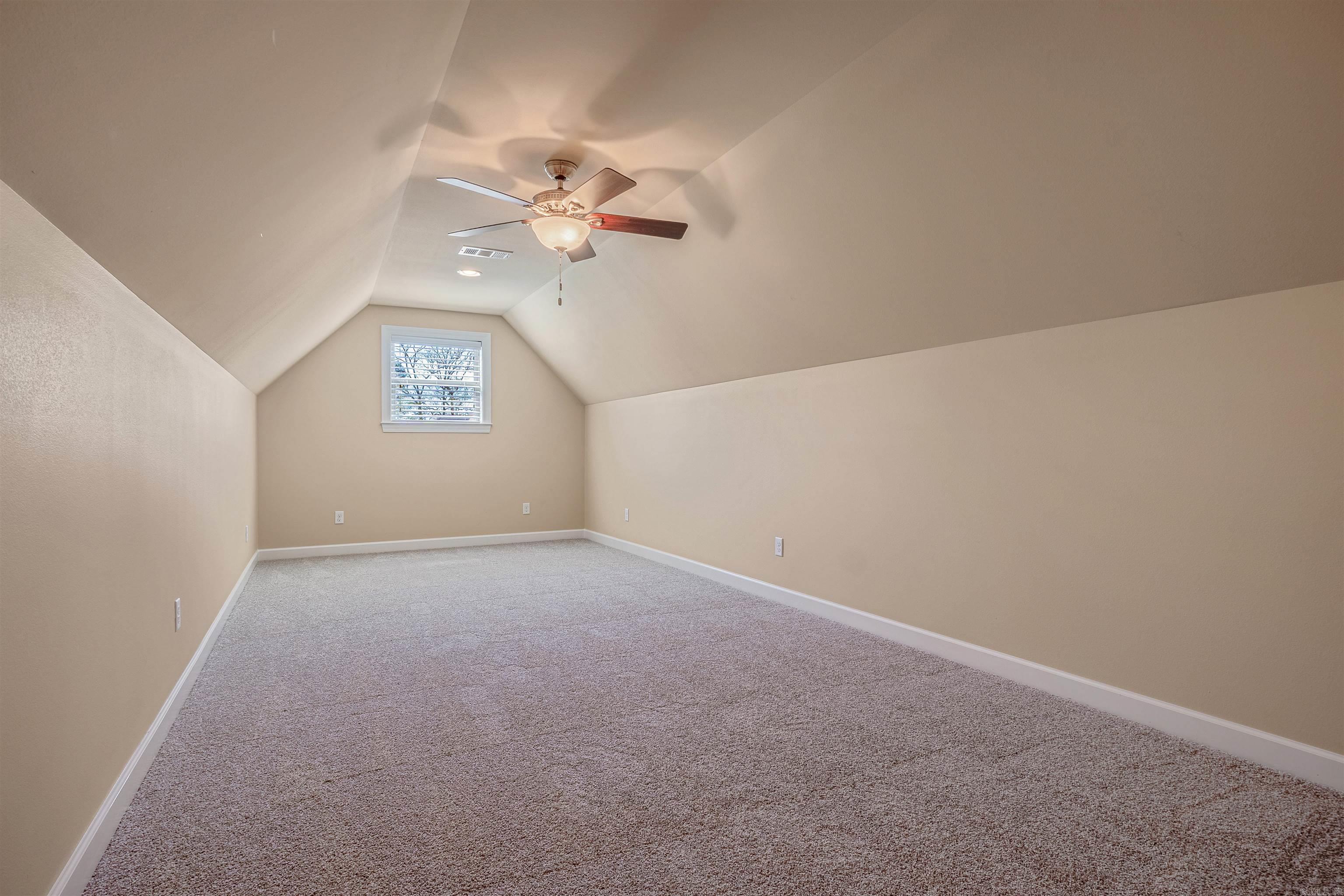 CHENAL VALLEY EPERNAY PLACE - Residential