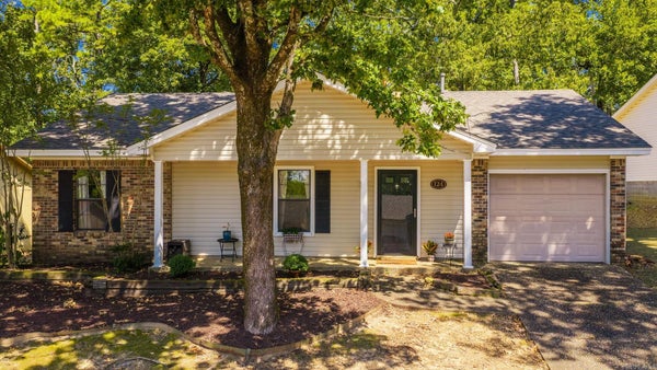 124 POINT WEST CIR, LITTLE ROCK, AR 72211 - Image d23d46247fa3ec32e2ad6e8ea9b33b60/1748004617