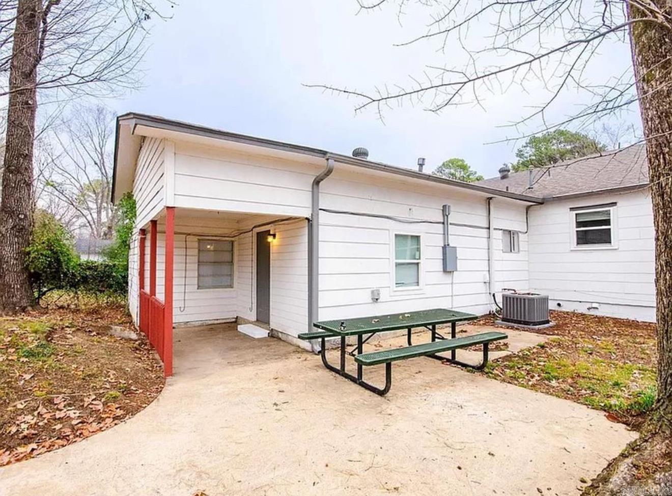 Boulevard - Residential Lease