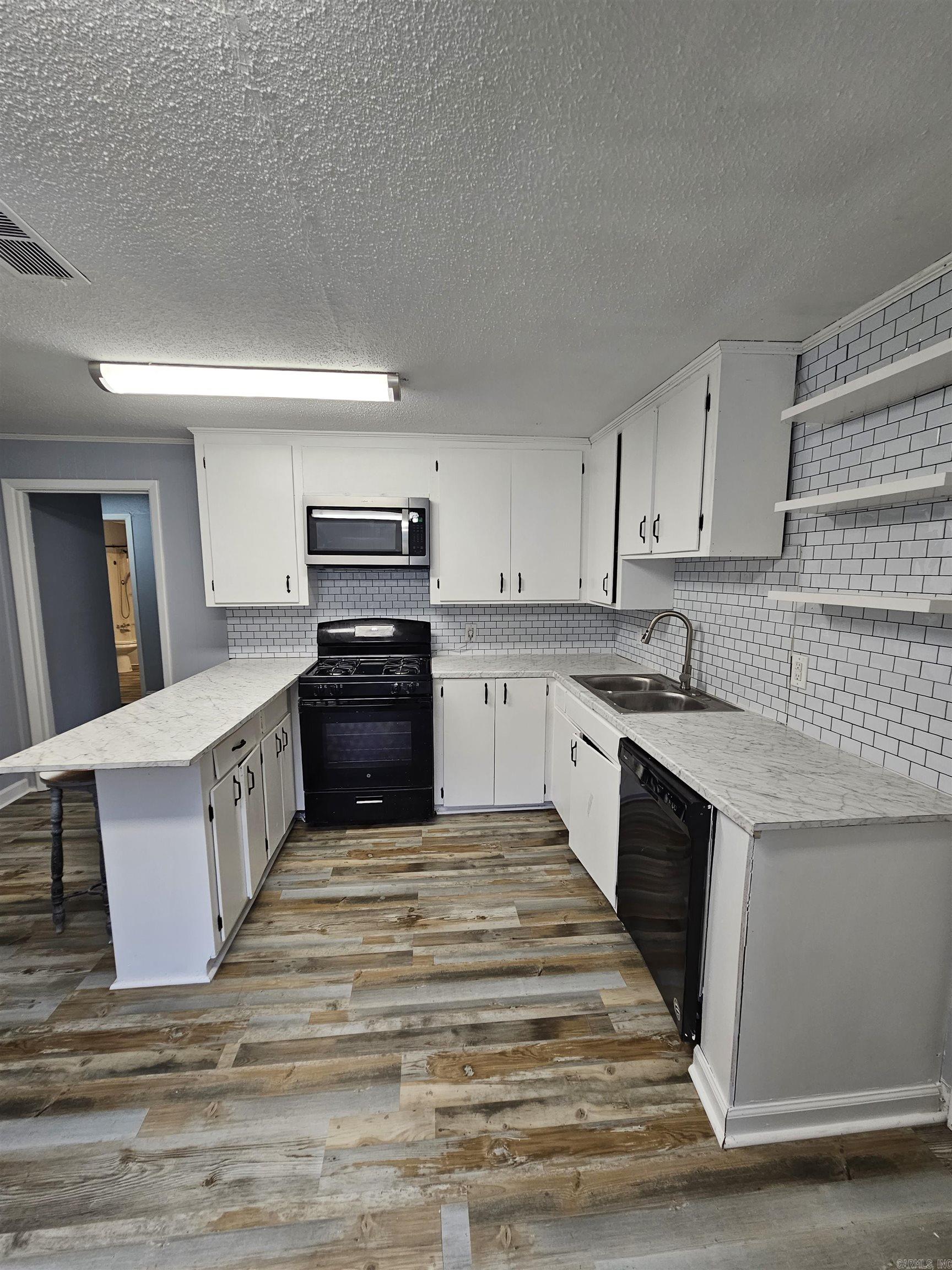 Not in Subdivision - Residential Lease