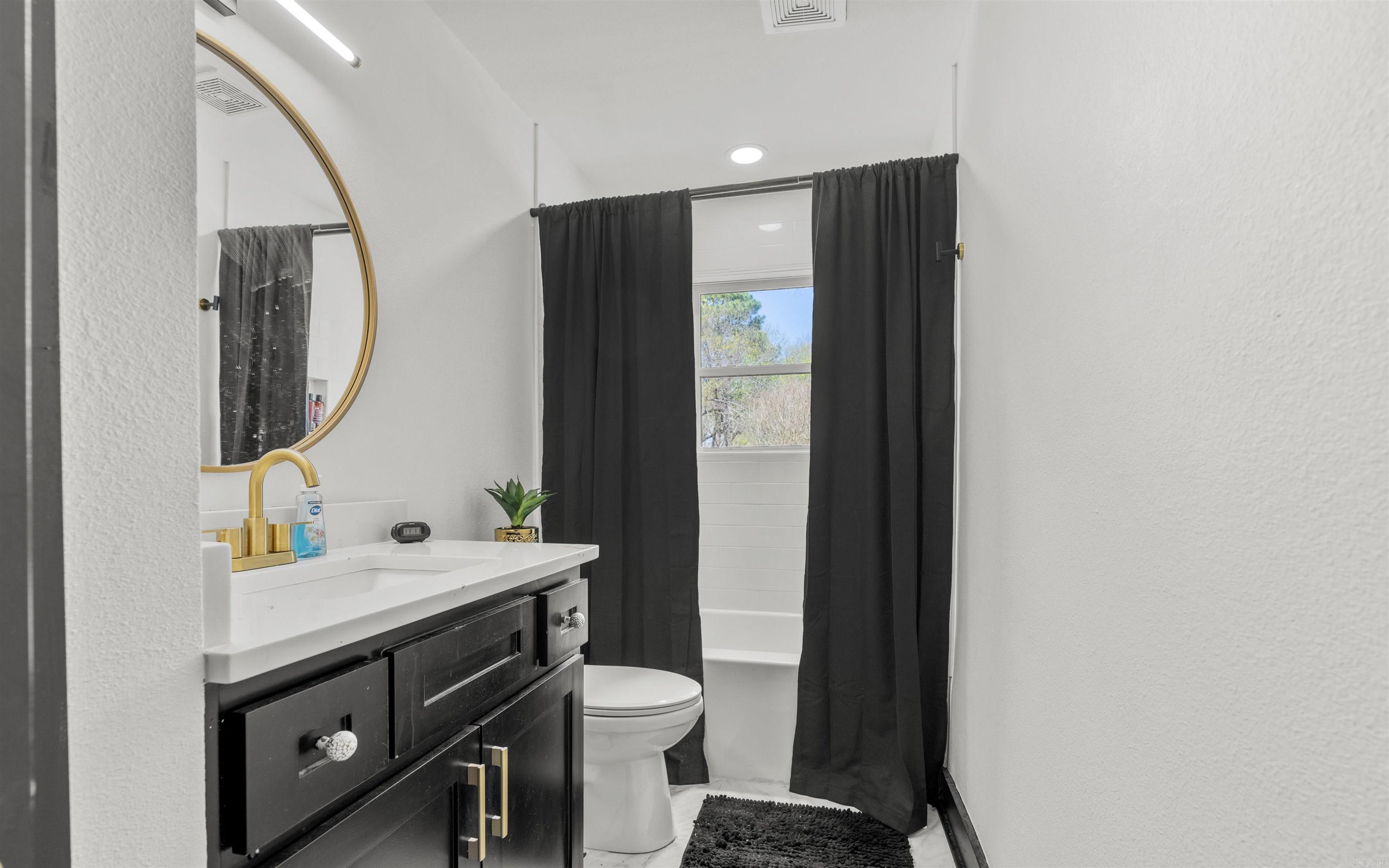 Halteria - Residential