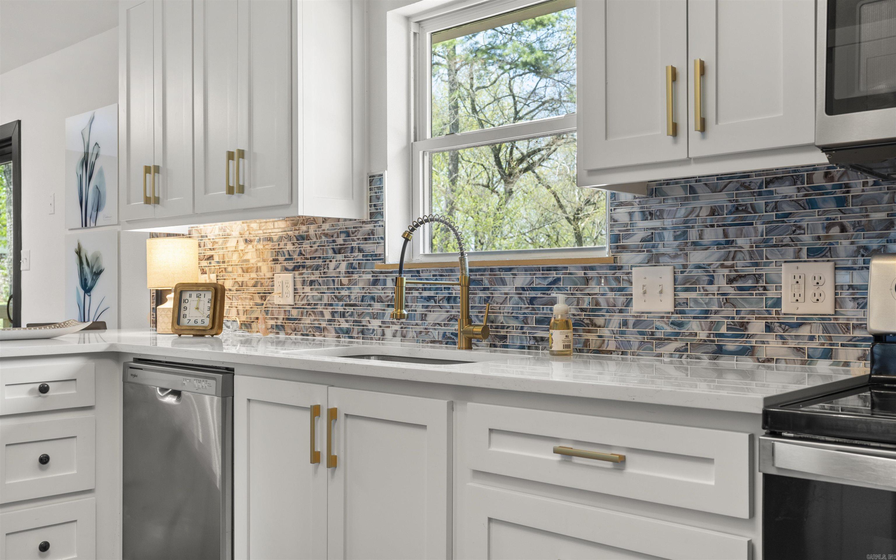 Halteria - Residential