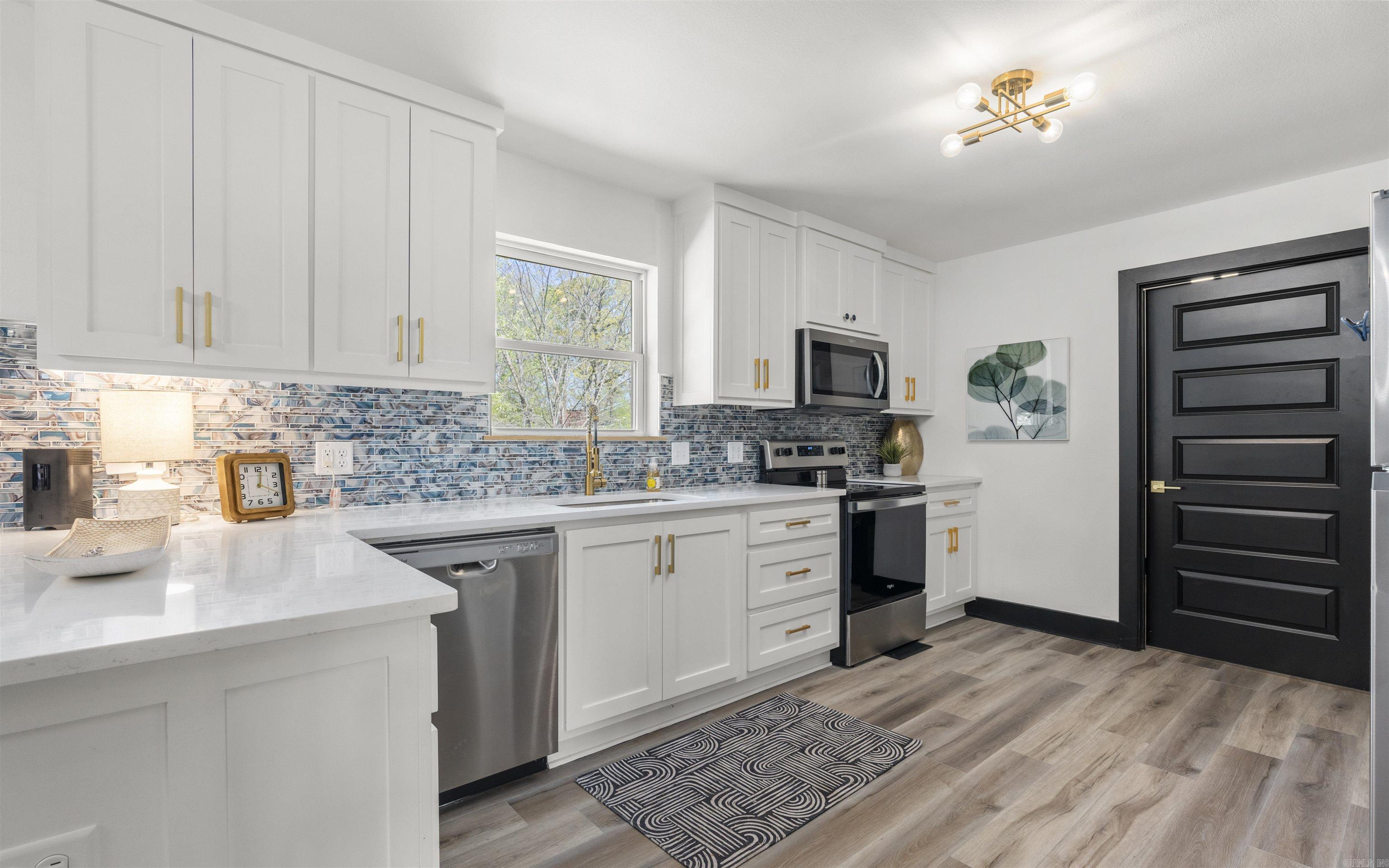 Halteria - Residential