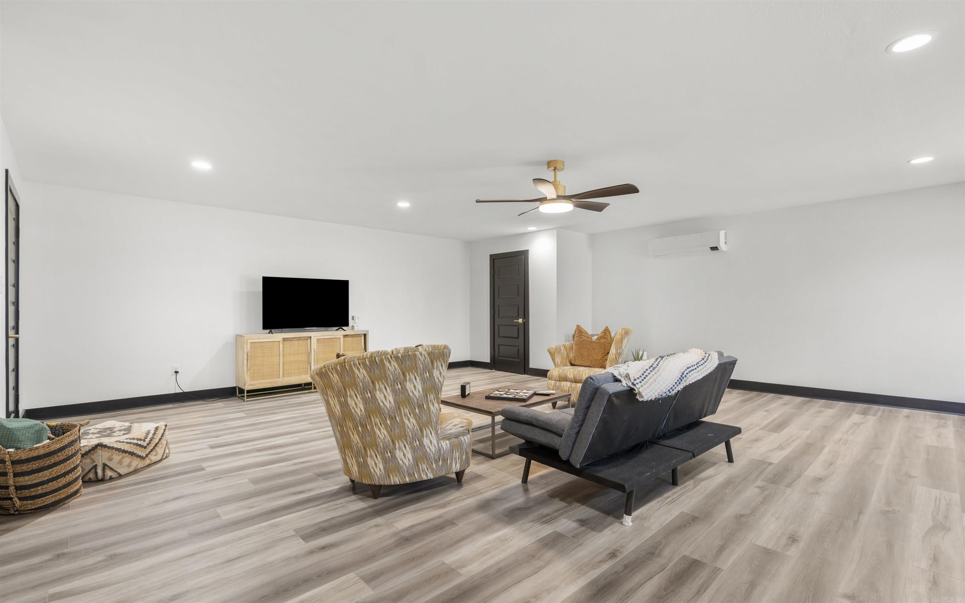 Halteria - Residential