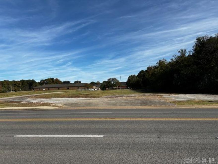 Vacant lot within city limits located on Hwy 141 N at 2732 N Church.   The adjoining lot at 2738 N. Church can be purchased as well.