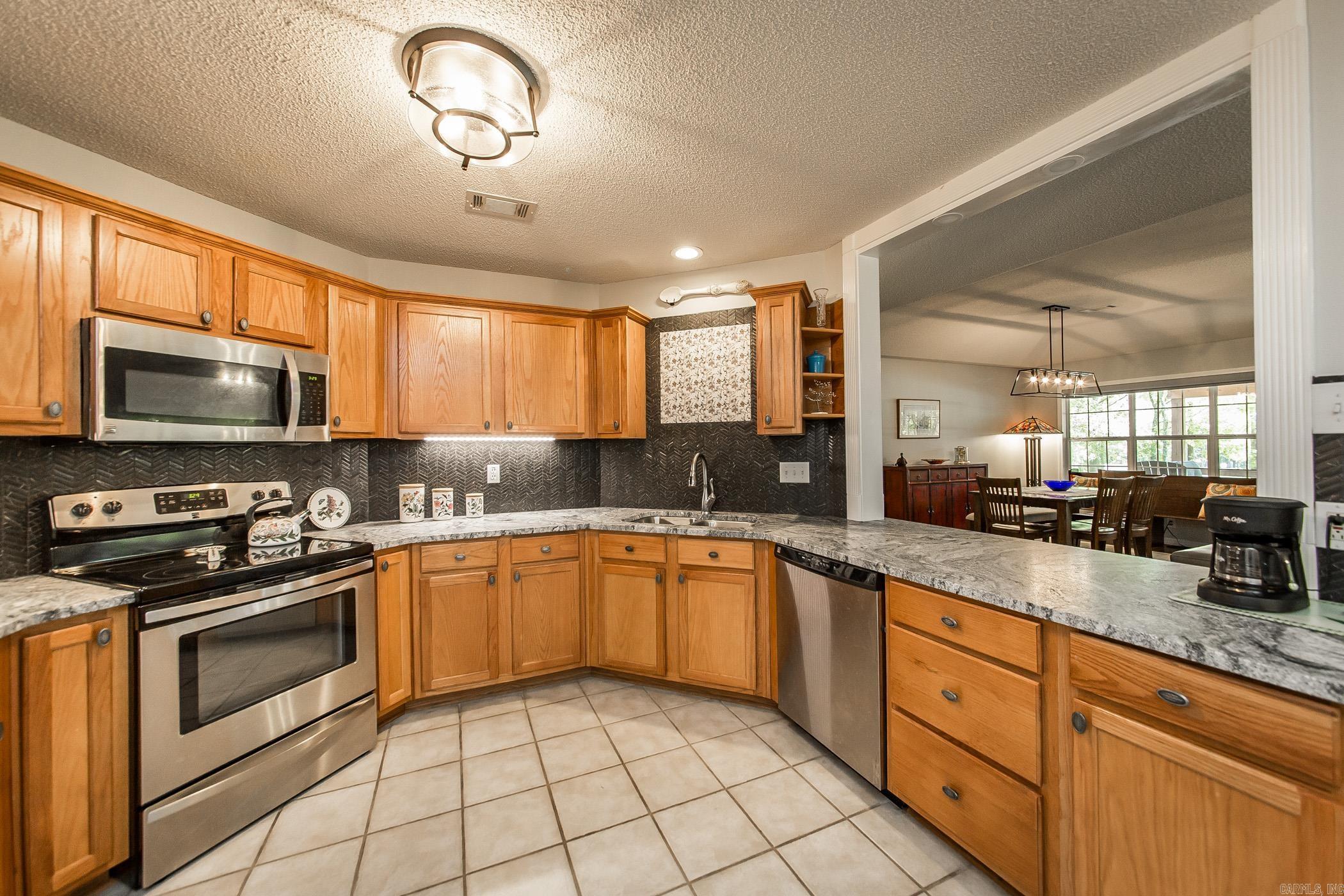 Castle Ridge Heights - Residential