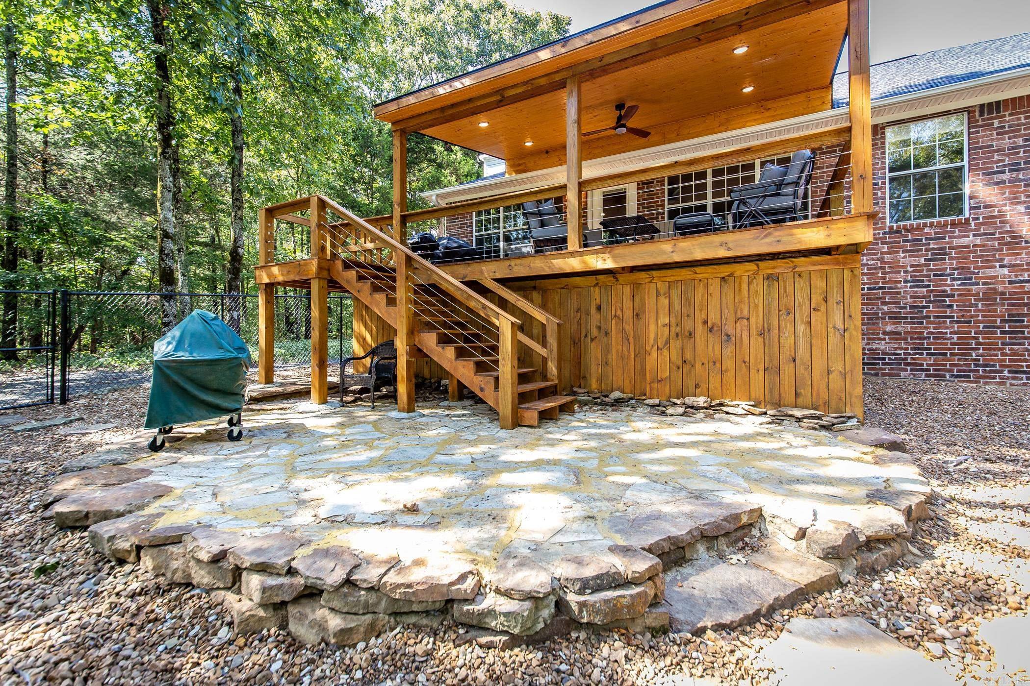 Castle Ridge Heights - Residential