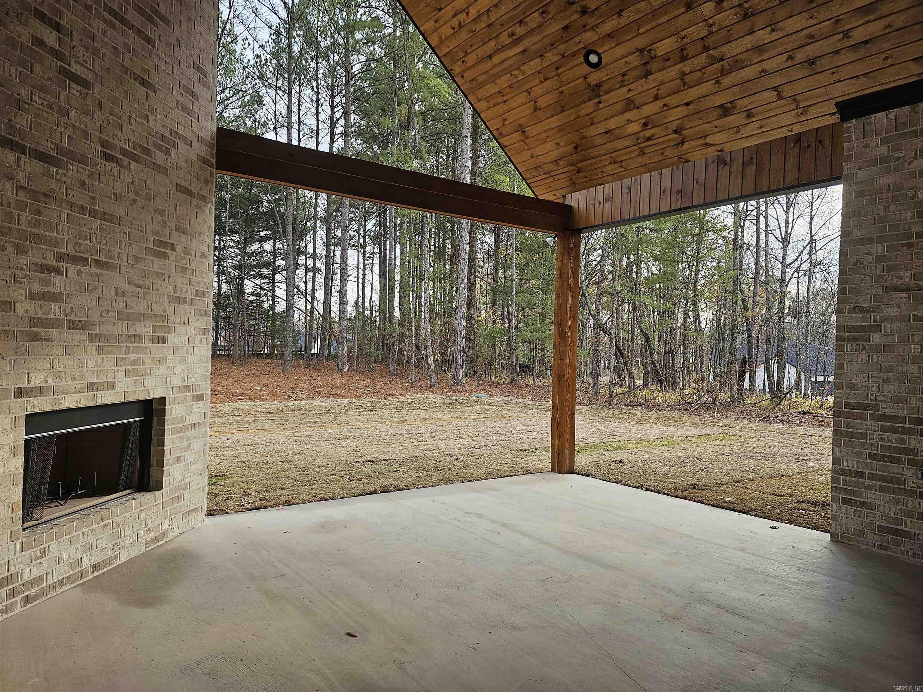 HAZEL OAK - Residential