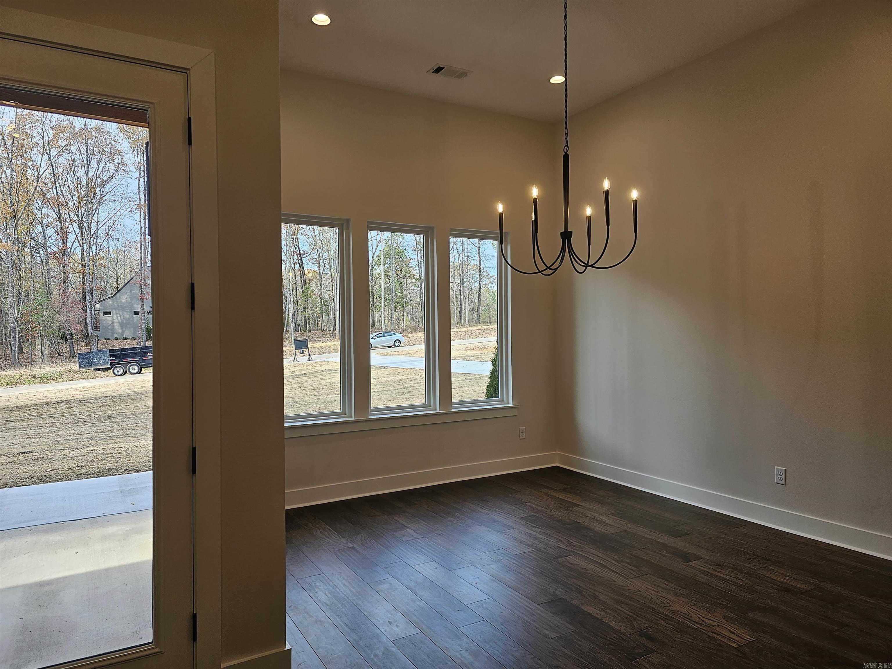 HAZEL OAK - Residential