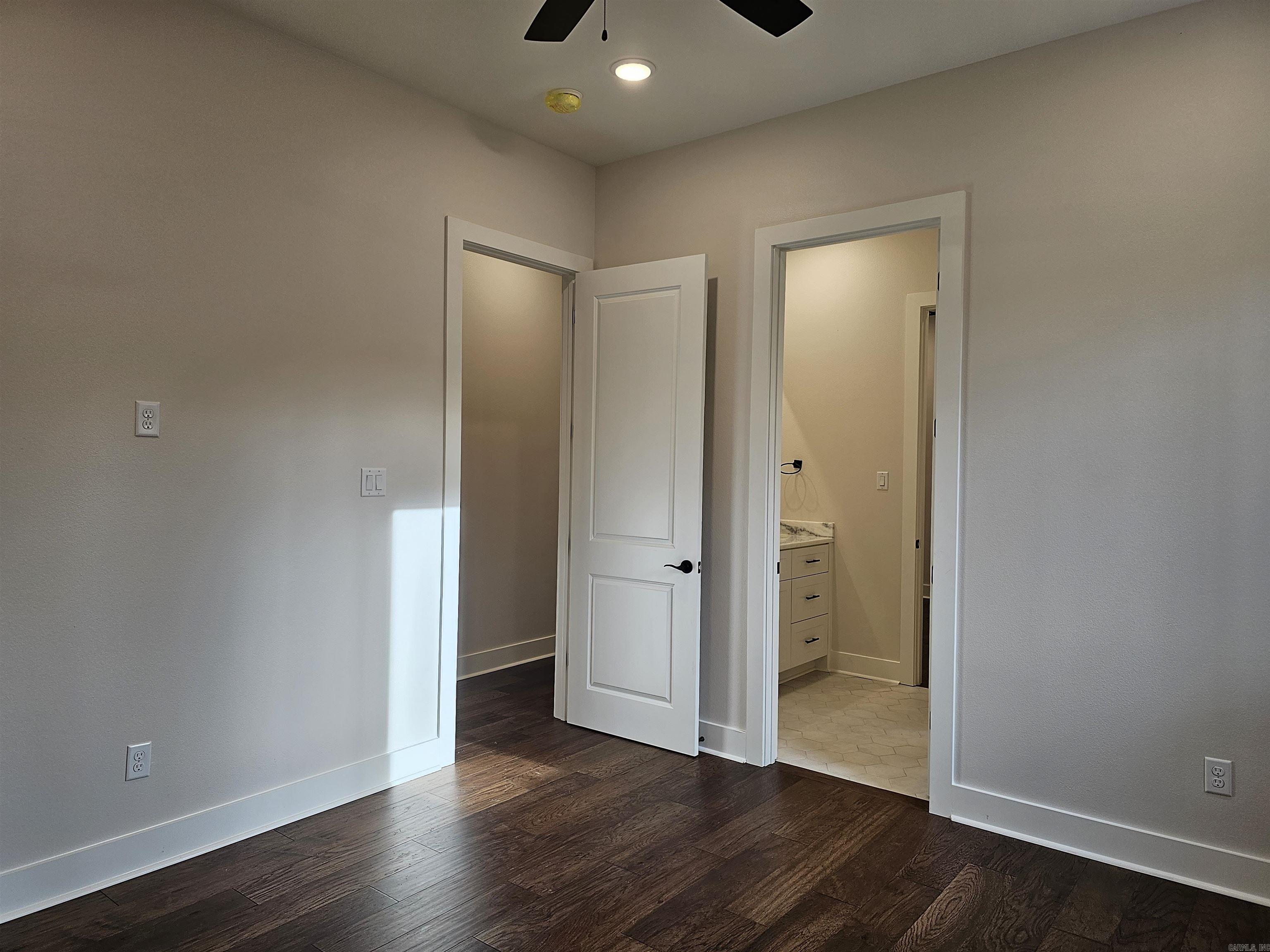 HAZEL OAK - Residential