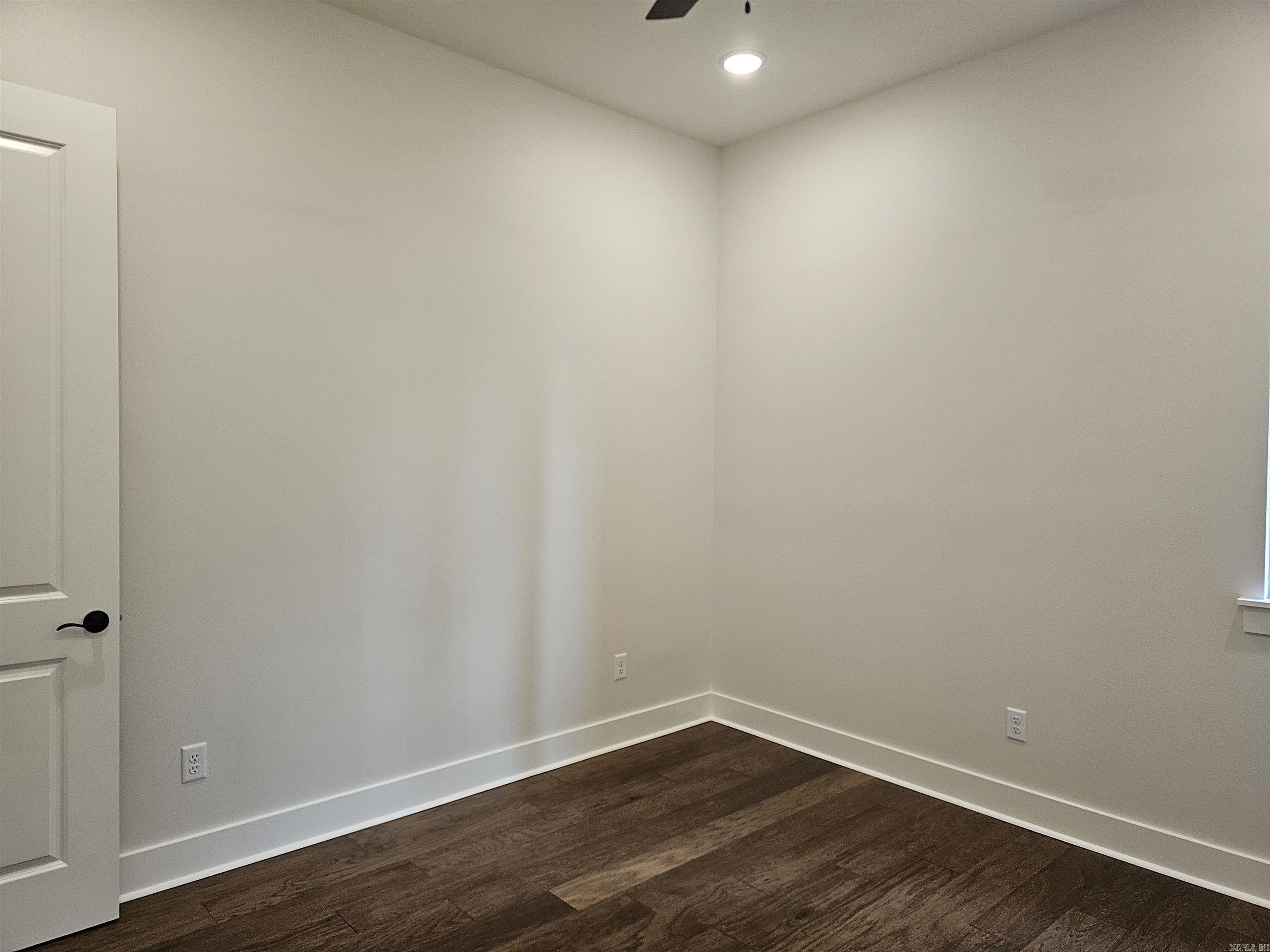HAZEL OAK - Residential
