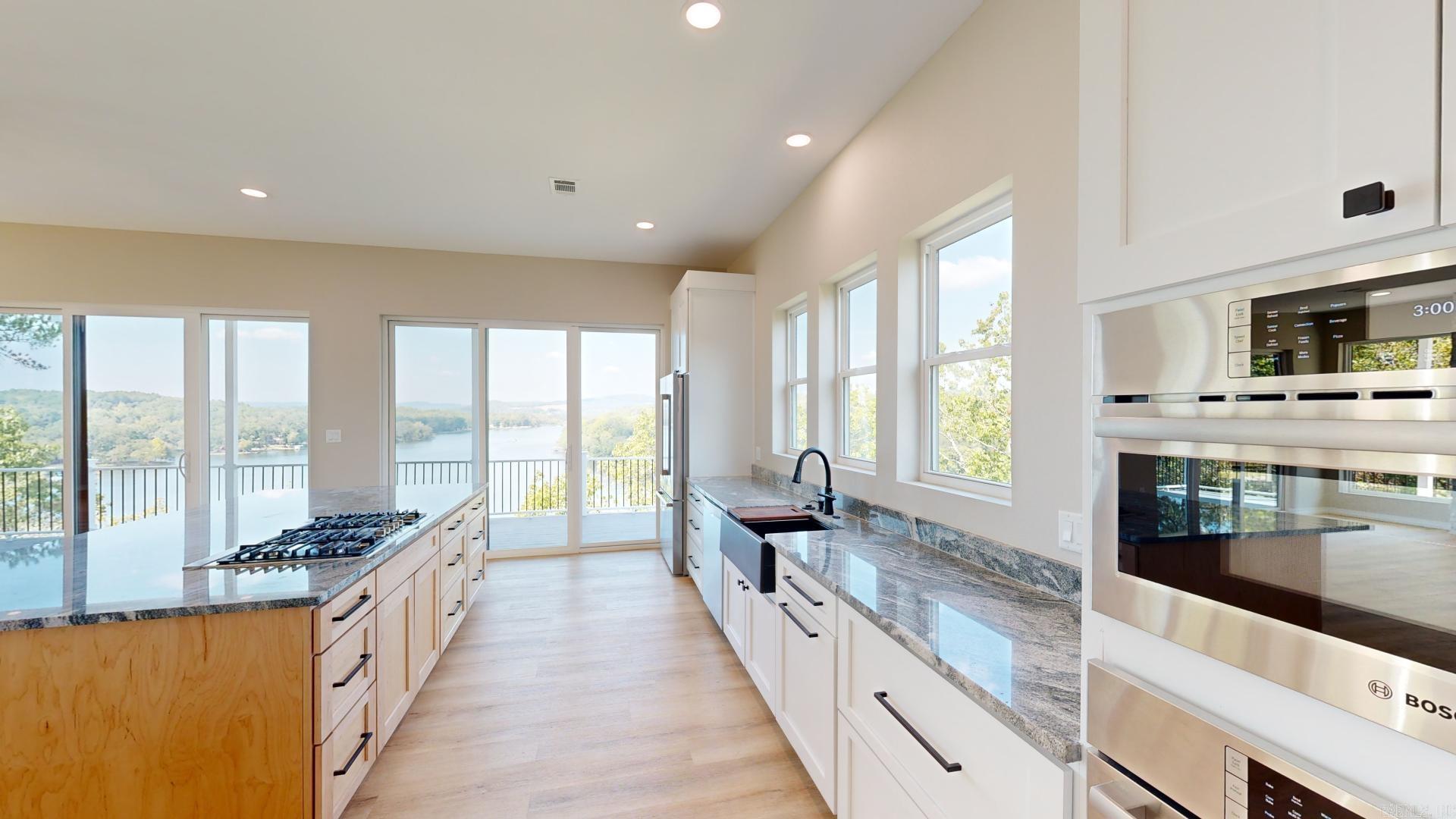 DIAMONDHEAD - Residential