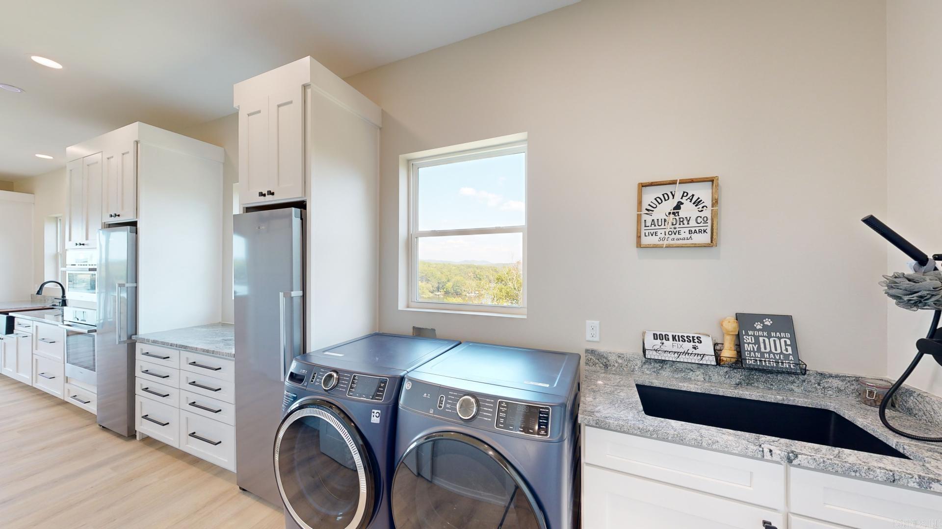 DIAMONDHEAD - Residential