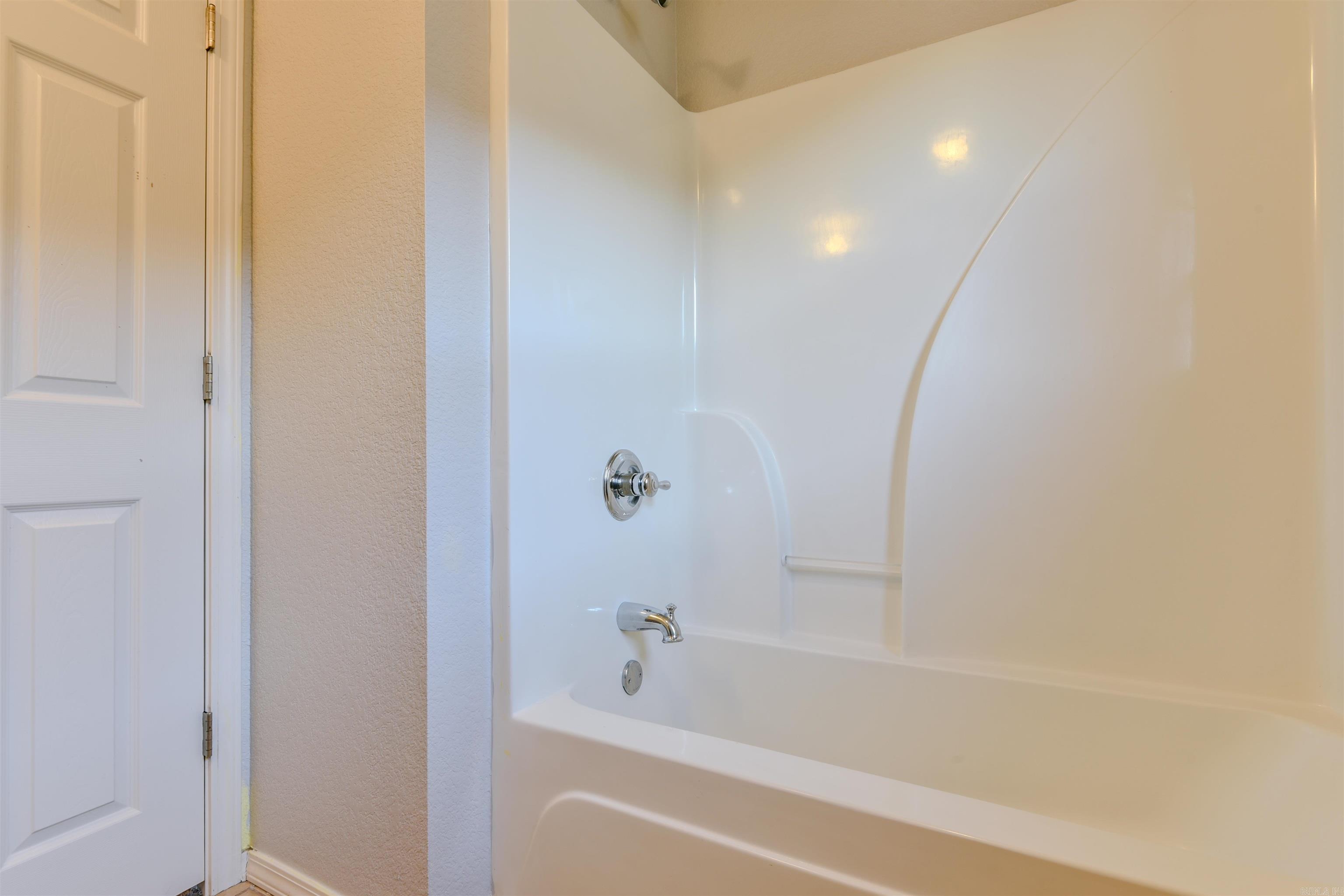 Faulker Lake Crossing - Residential