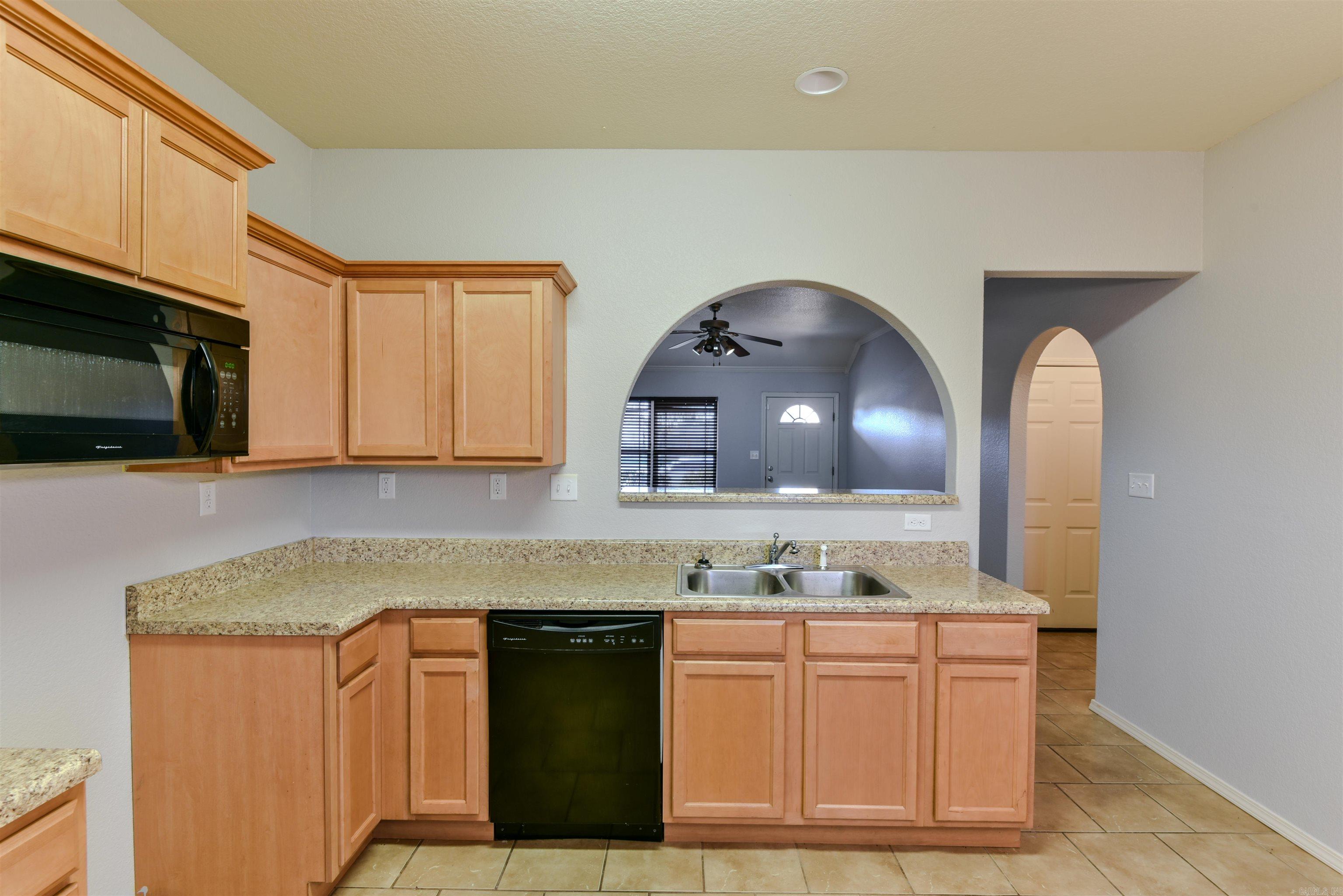 Faulker Lake Crossing - Residential