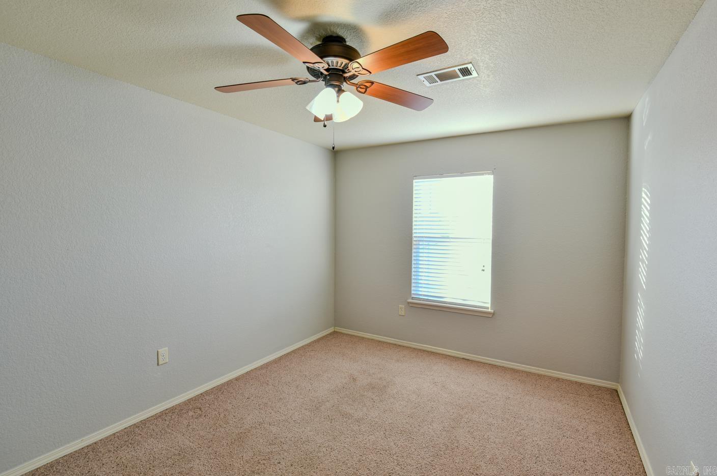 Faulker Lake Crossing - Residential