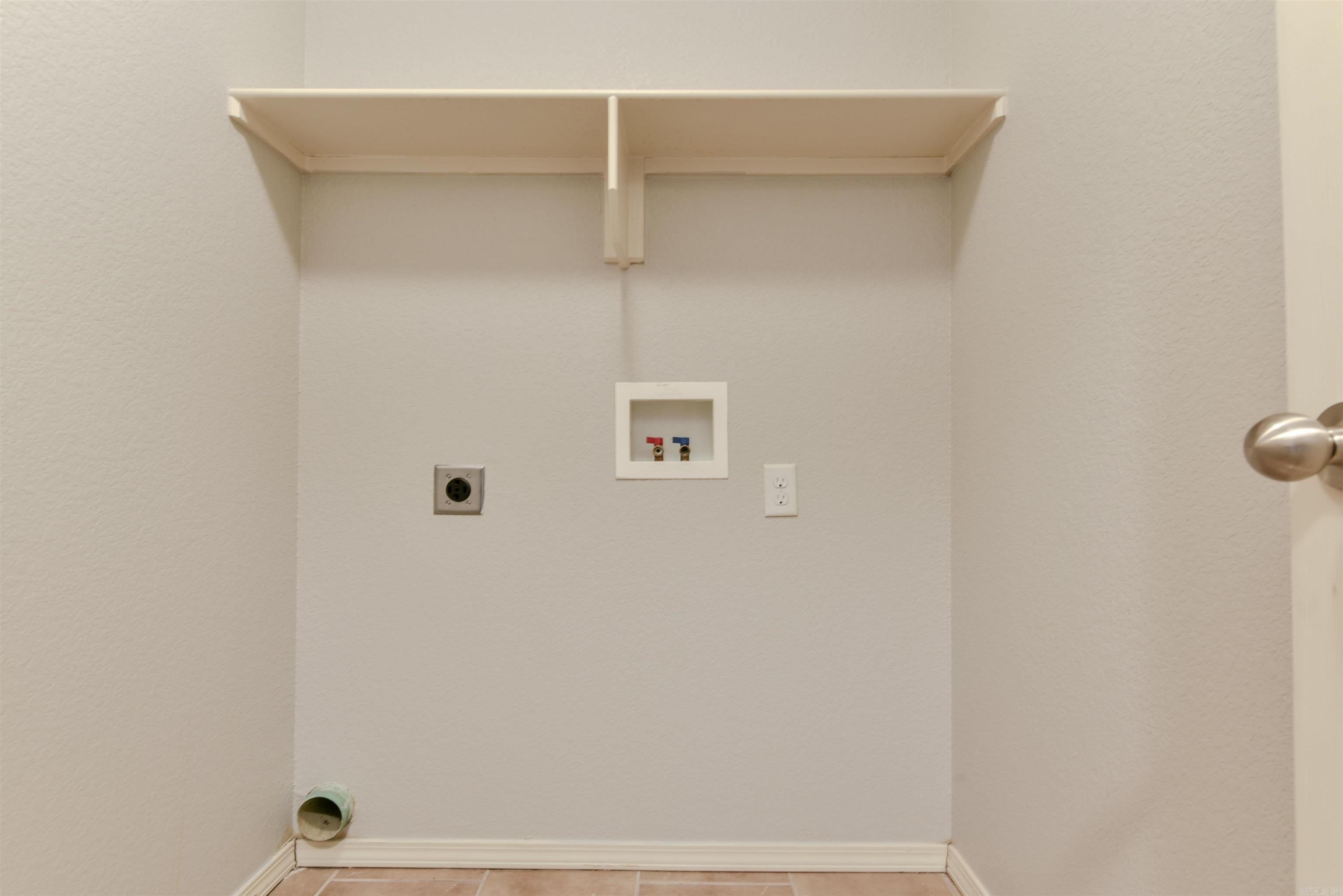 Faulker Lake Crossing - Residential