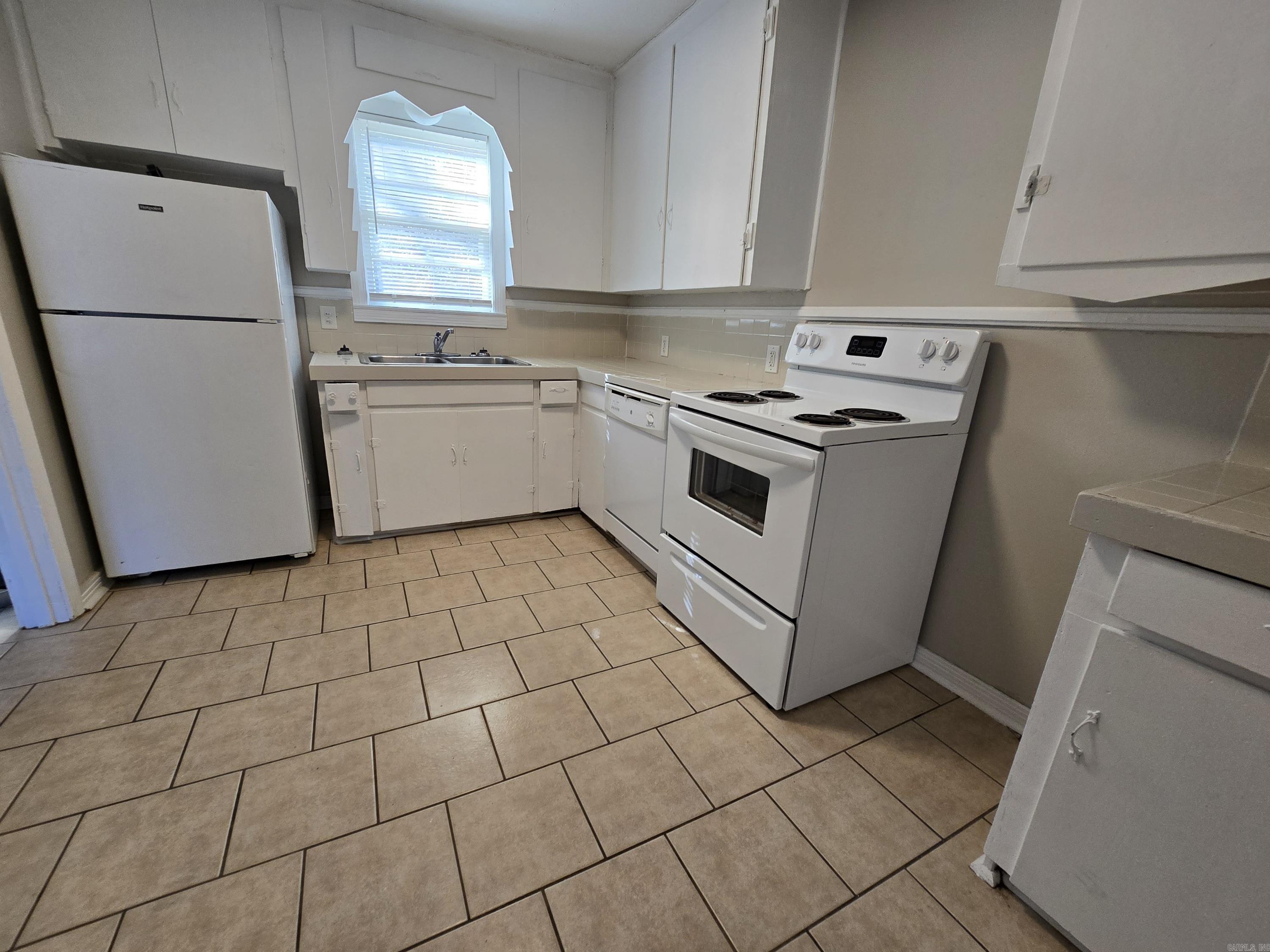 Hillside - Residential Lease