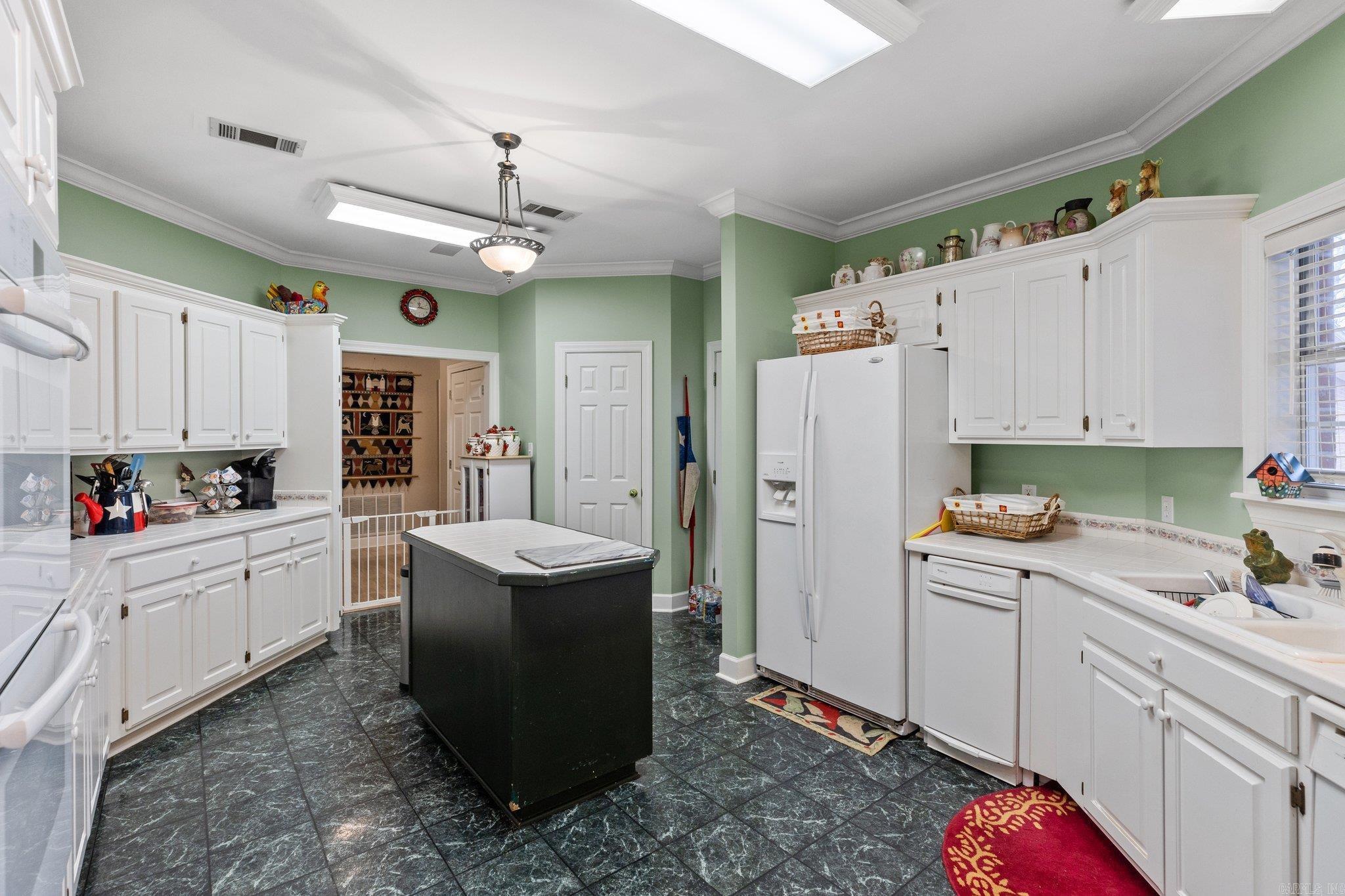 HOMESTEAD WEST - Residential