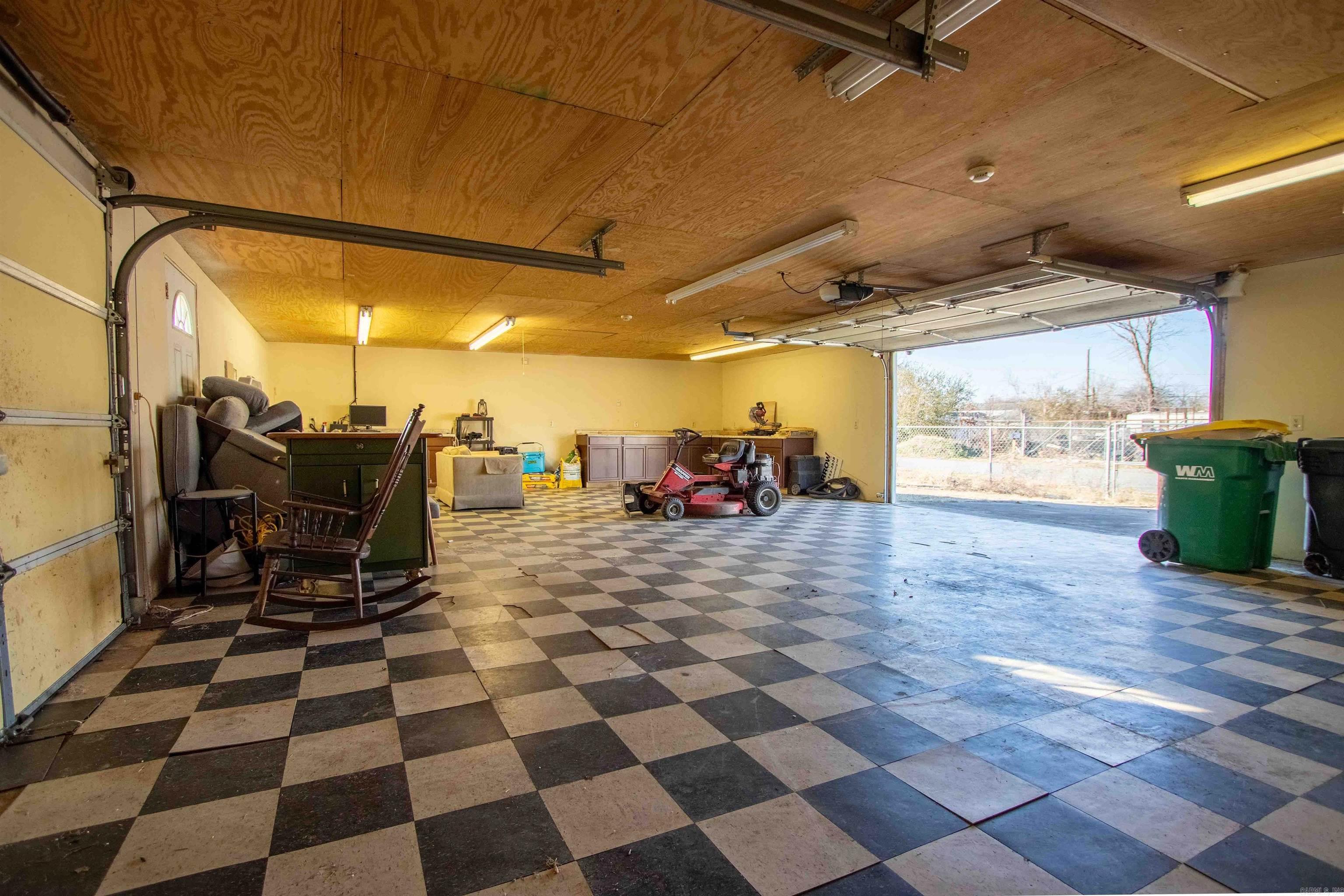 Dixie Acres - Commercial Sale