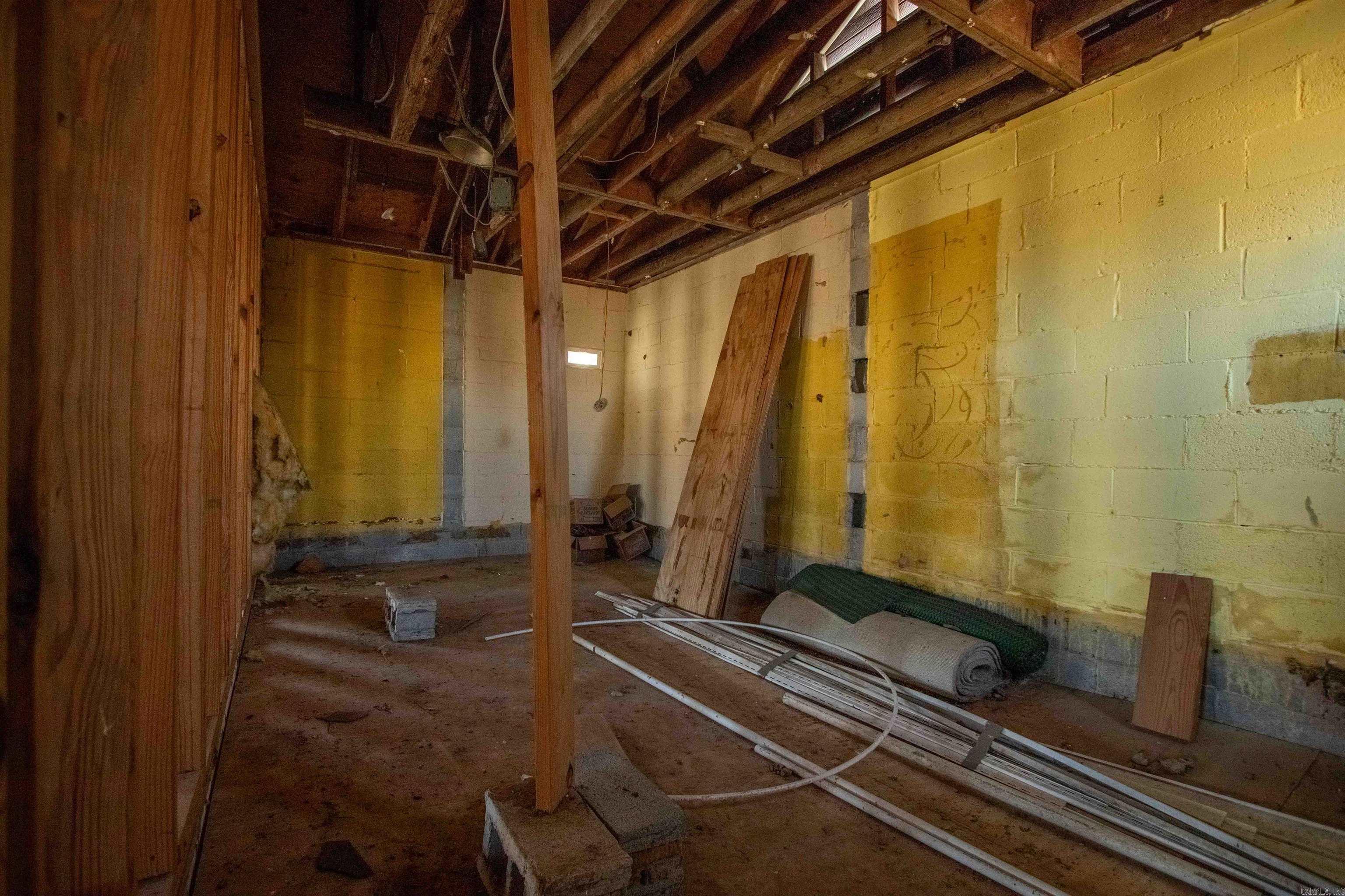 Dixie Acres - Commercial Sale