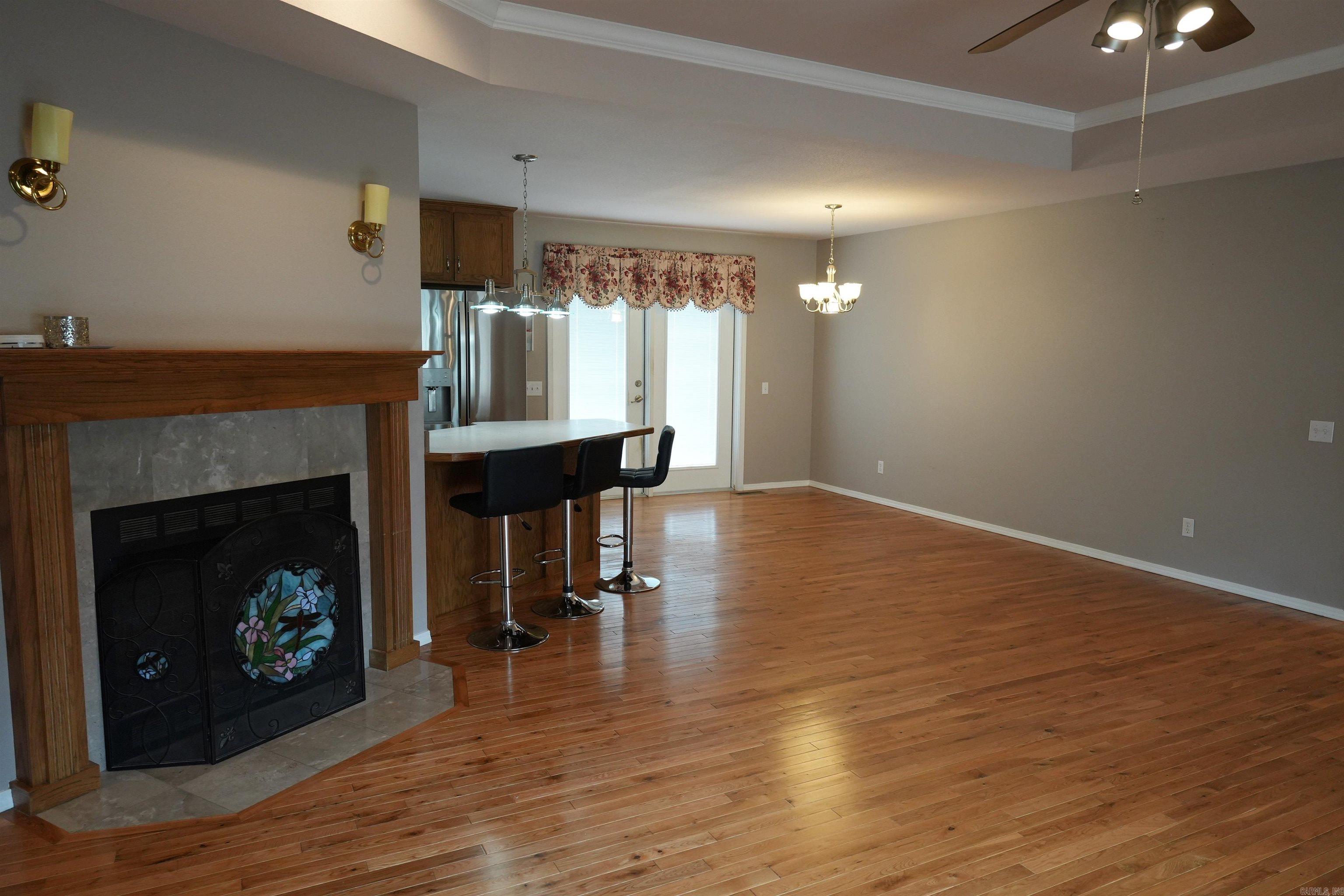 HUNTINGTON PLACE - Residential