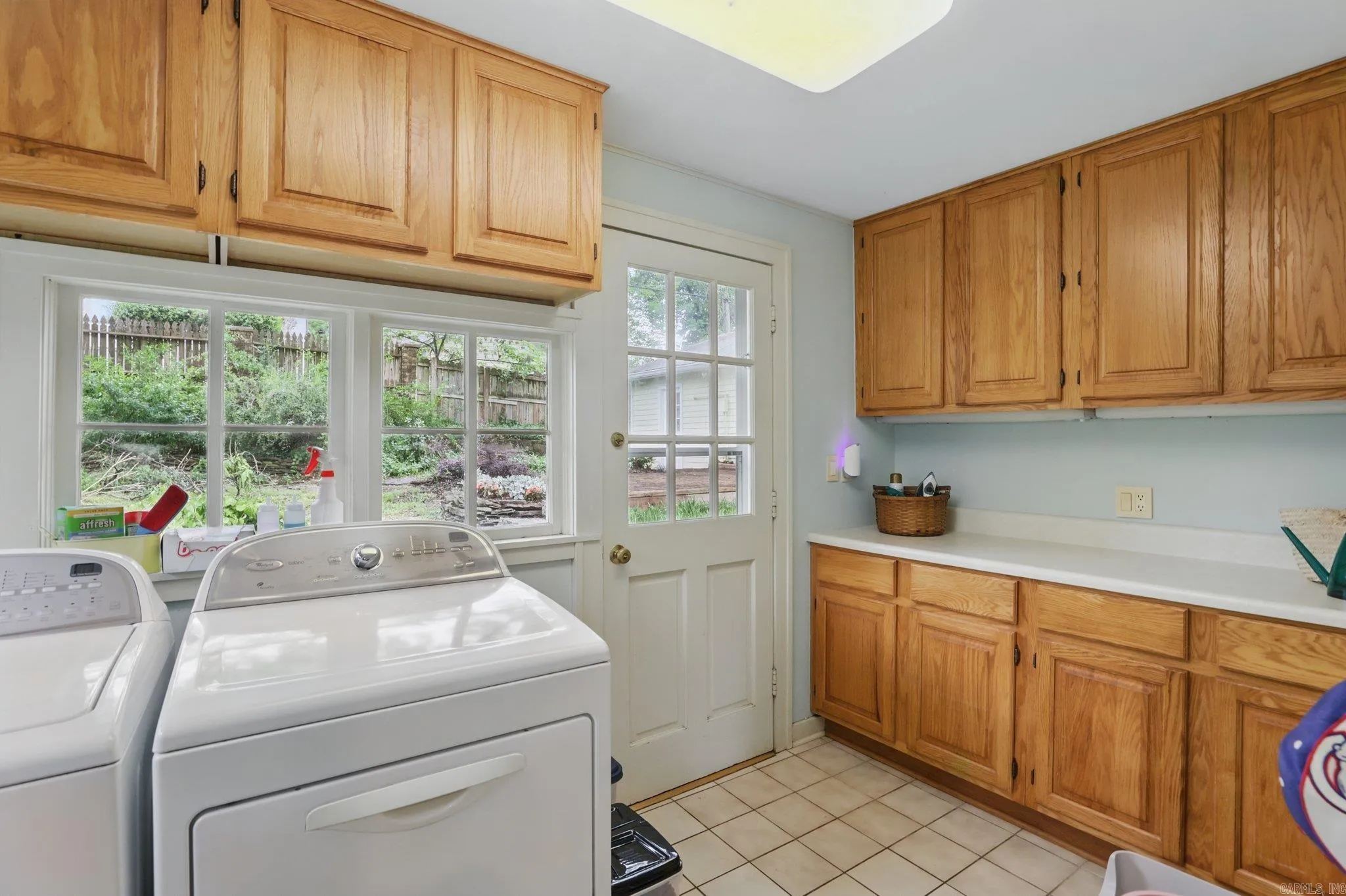 Little Rock, Arkansas 72205, United States, 4 Bedrooms Bedrooms, ,2 BathroomsBathrooms,Residential,Pending,118477