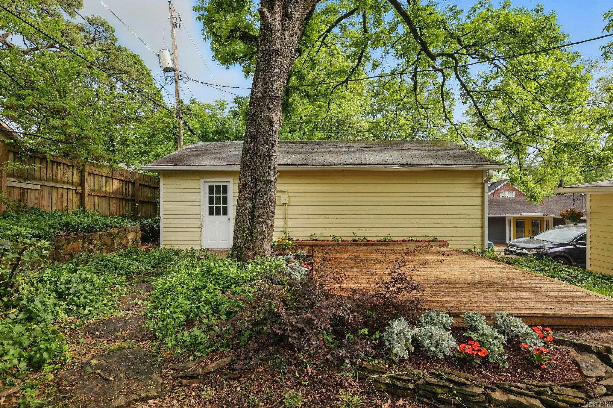 Little Rock, Arkansas 72205, United States, 4 Bedrooms Bedrooms, ,2 BathroomsBathrooms,Residential,Pending,118477