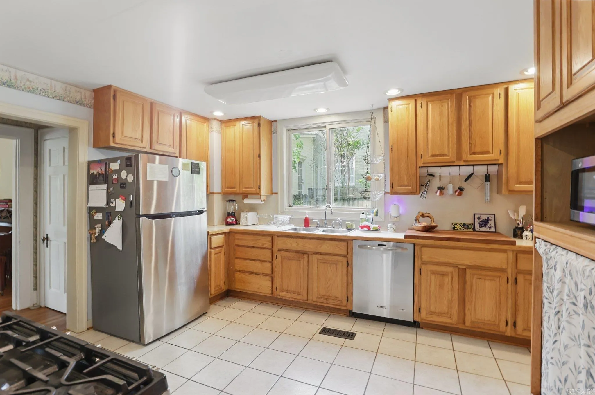 Little Rock, Arkansas 72205, United States, 4 Bedrooms Bedrooms, ,2 BathroomsBathrooms,Residential,Pending,118477