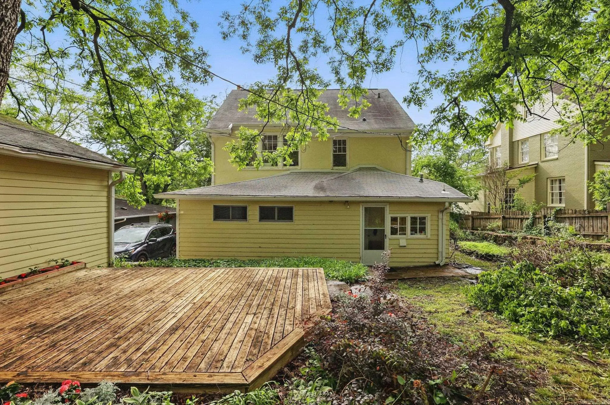 Little Rock, Arkansas 72205, United States, 4 Bedrooms Bedrooms, ,2 BathroomsBathrooms,Residential,Pending,118477