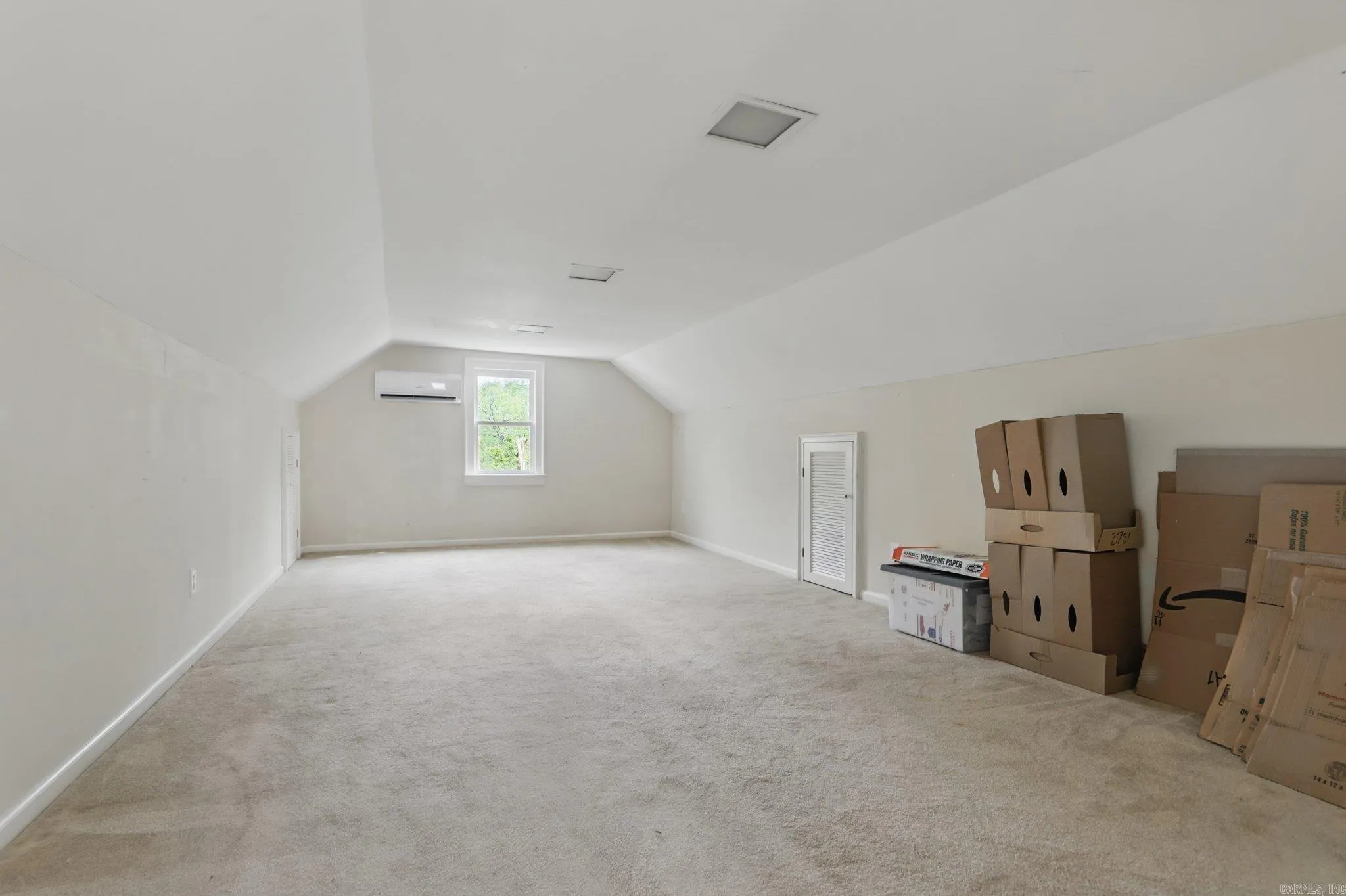 Little Rock, Arkansas 72205, United States, 4 Bedrooms Bedrooms, ,2 BathroomsBathrooms,Residential,Pending,118477