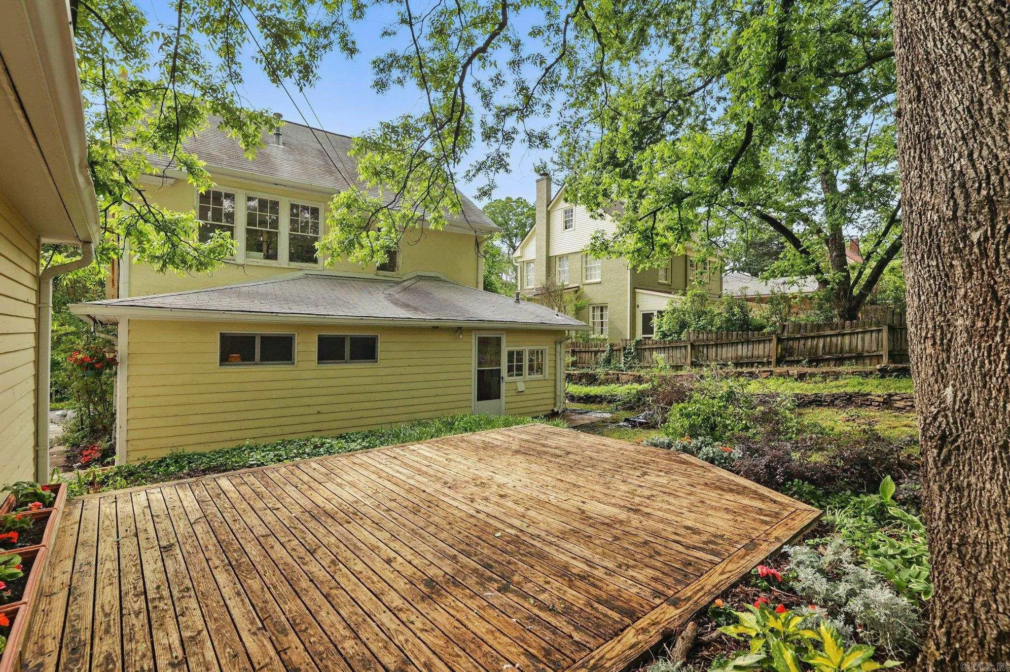 Little Rock, Arkansas 72205, United States, 4 Bedrooms Bedrooms, ,2 BathroomsBathrooms,Residential,Pending,118477