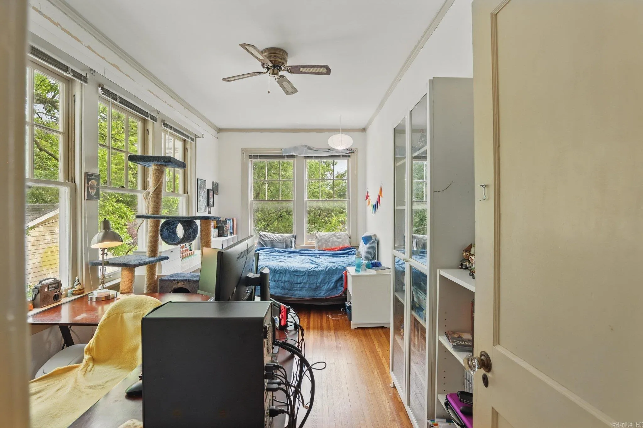 Little Rock, Arkansas 72205, United States, 4 Bedrooms Bedrooms, ,2 BathroomsBathrooms,Residential,Pending,118477