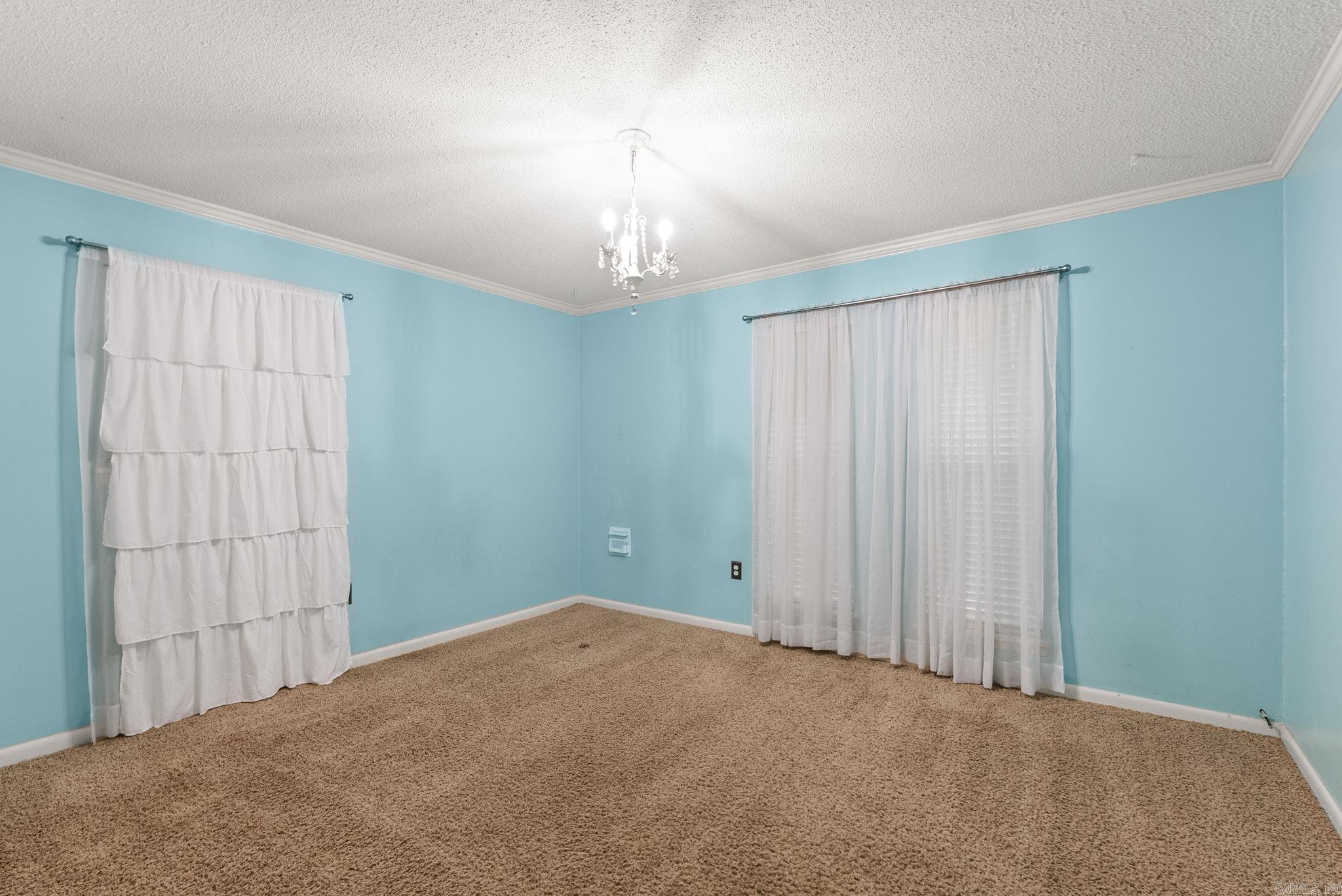 COUNTRY CLUB TERRACE - Residential