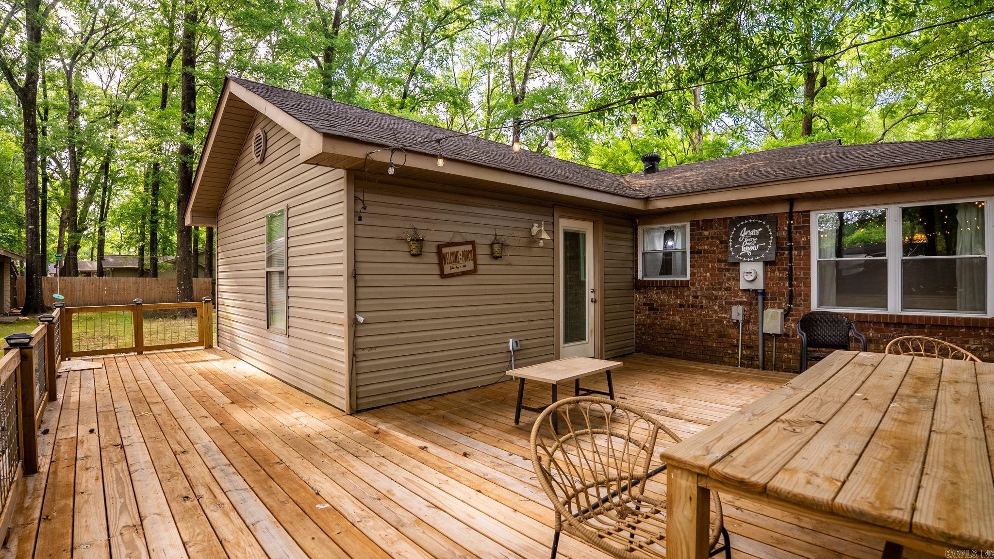 COUNTRY CLUB TERRACE - Residential