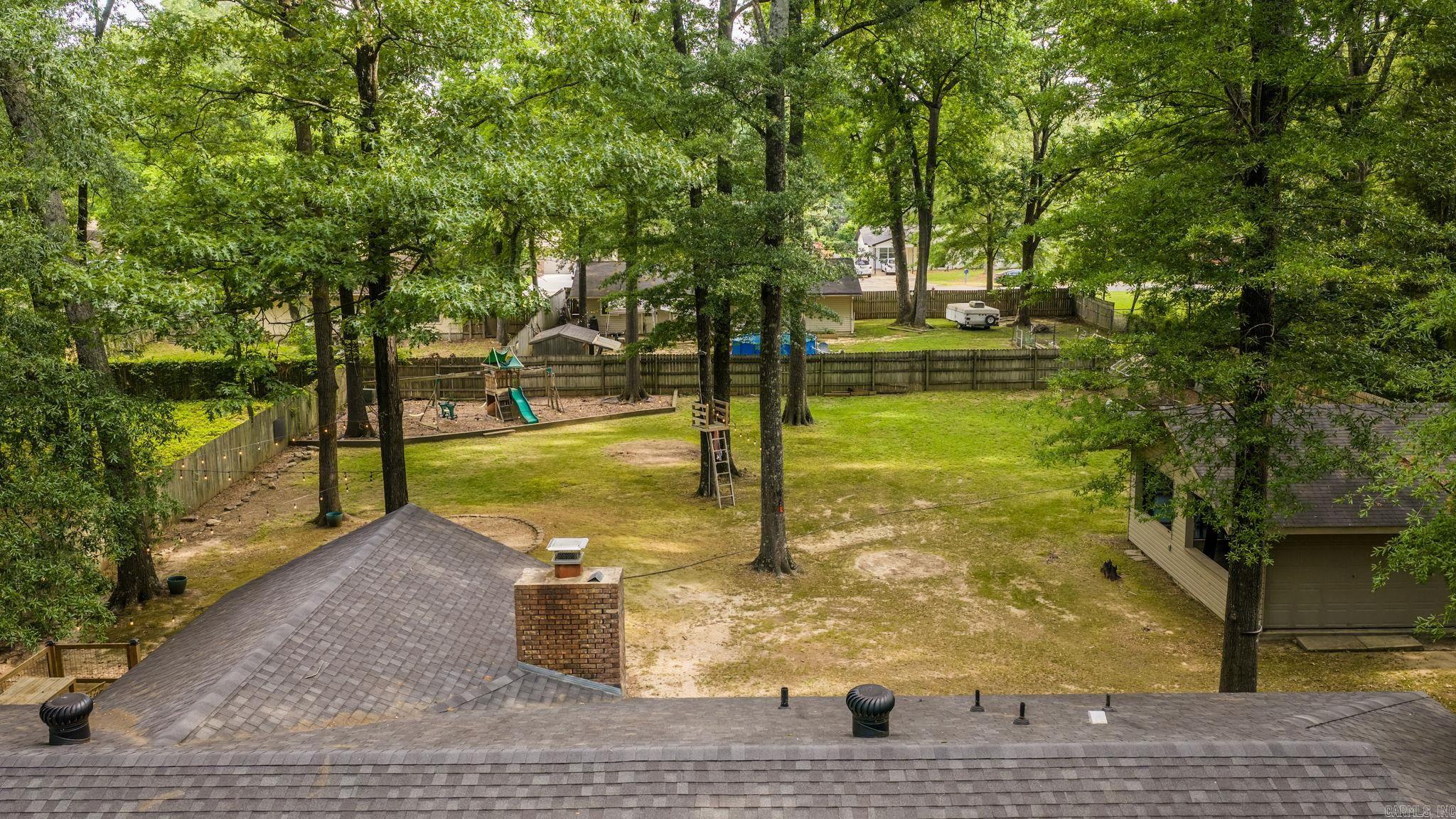COUNTRY CLUB TERRACE - Residential
