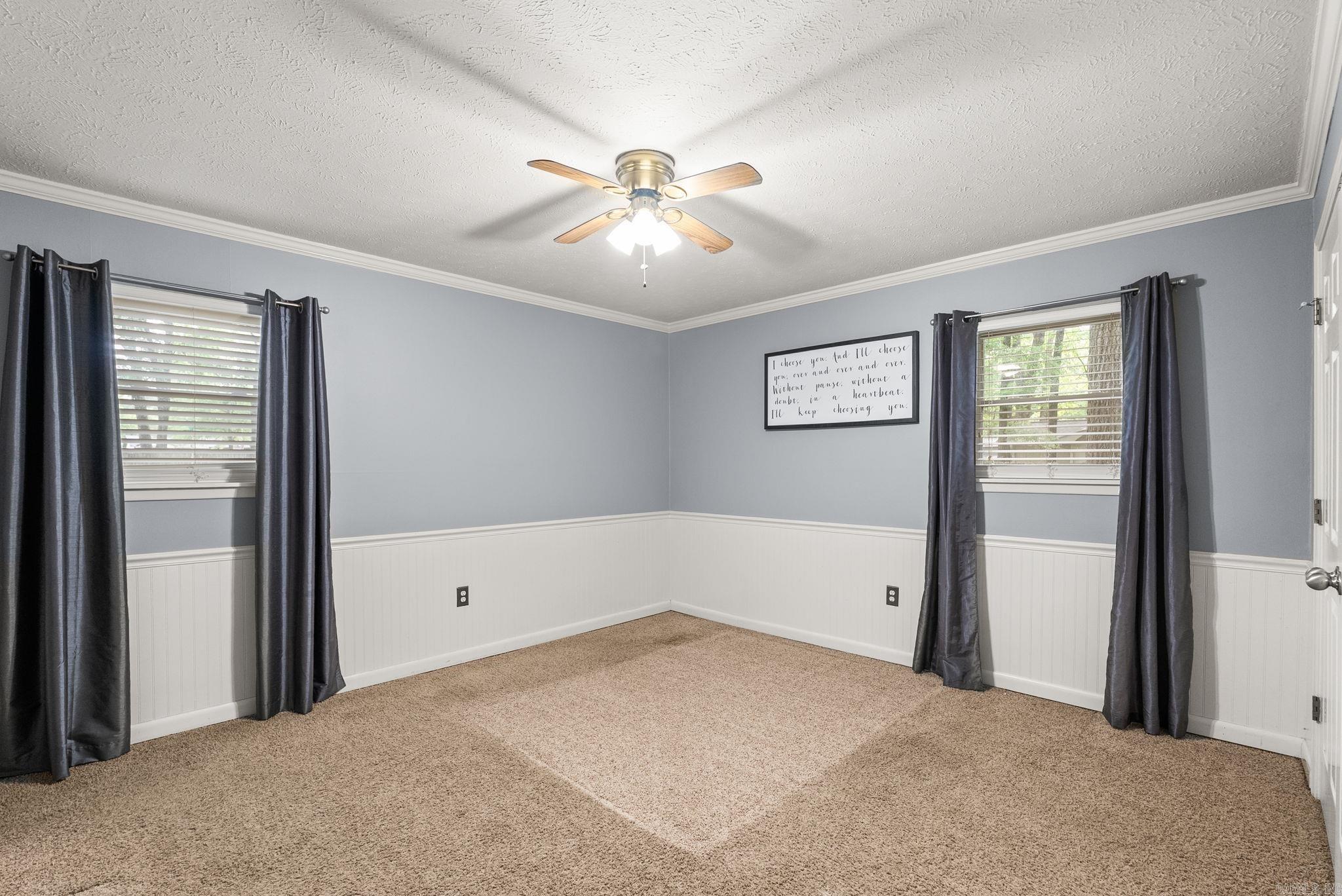 COUNTRY CLUB TERRACE - Residential