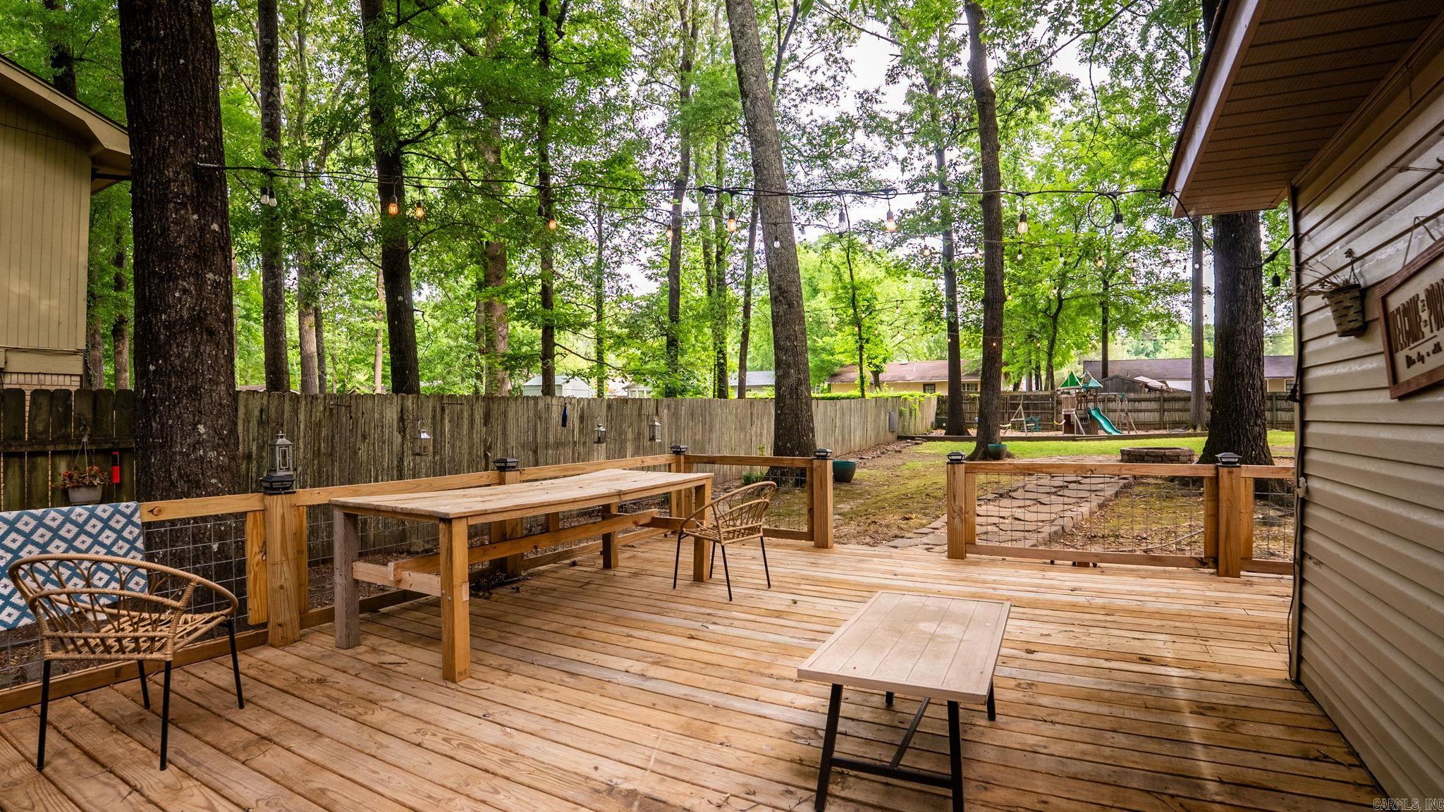 COUNTRY CLUB TERRACE - Residential
