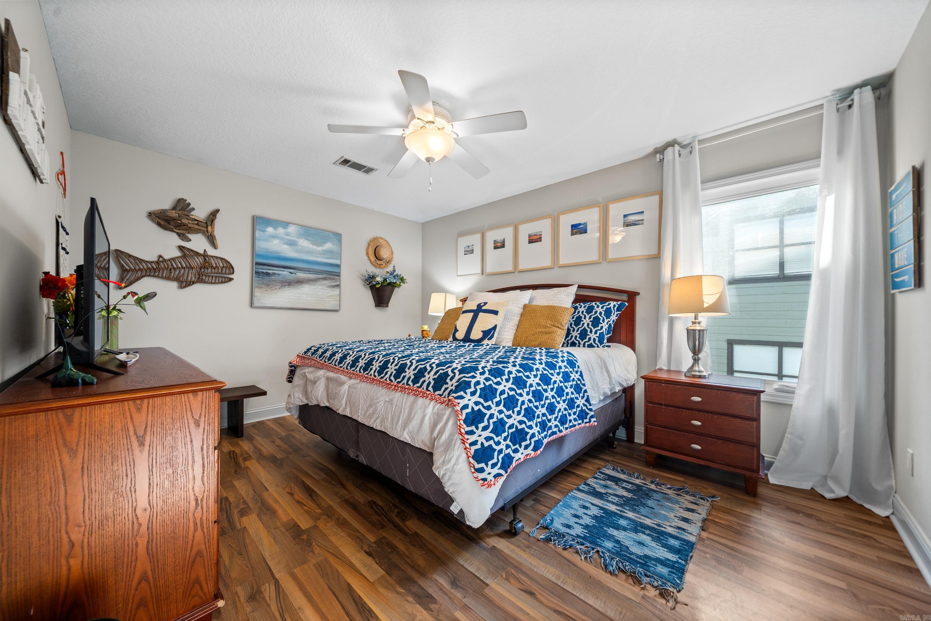 CATALINA COVE HPR - Residential