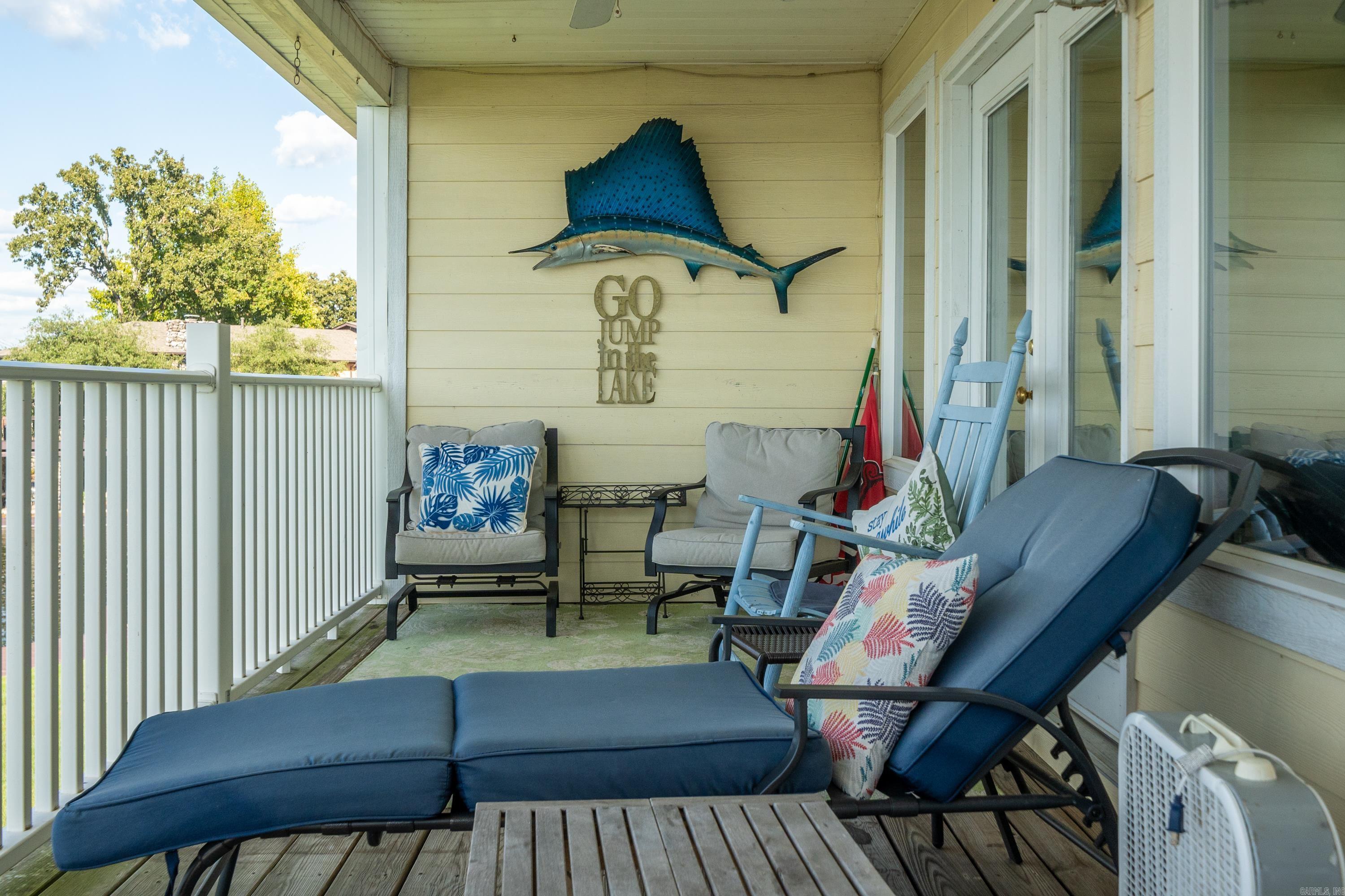 CATALINA COVE HPR - Residential