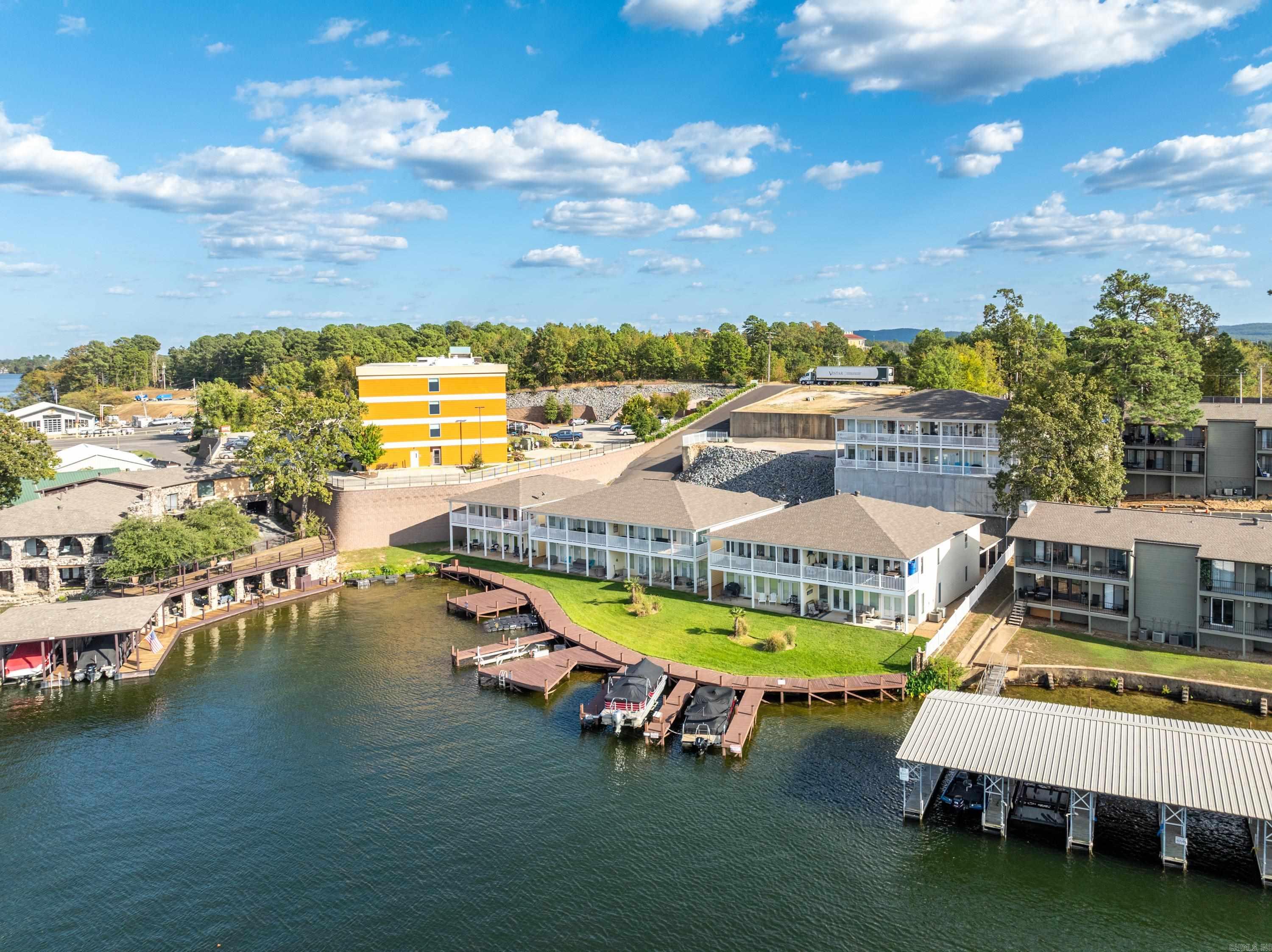 CATALINA COVE HPR - Residential