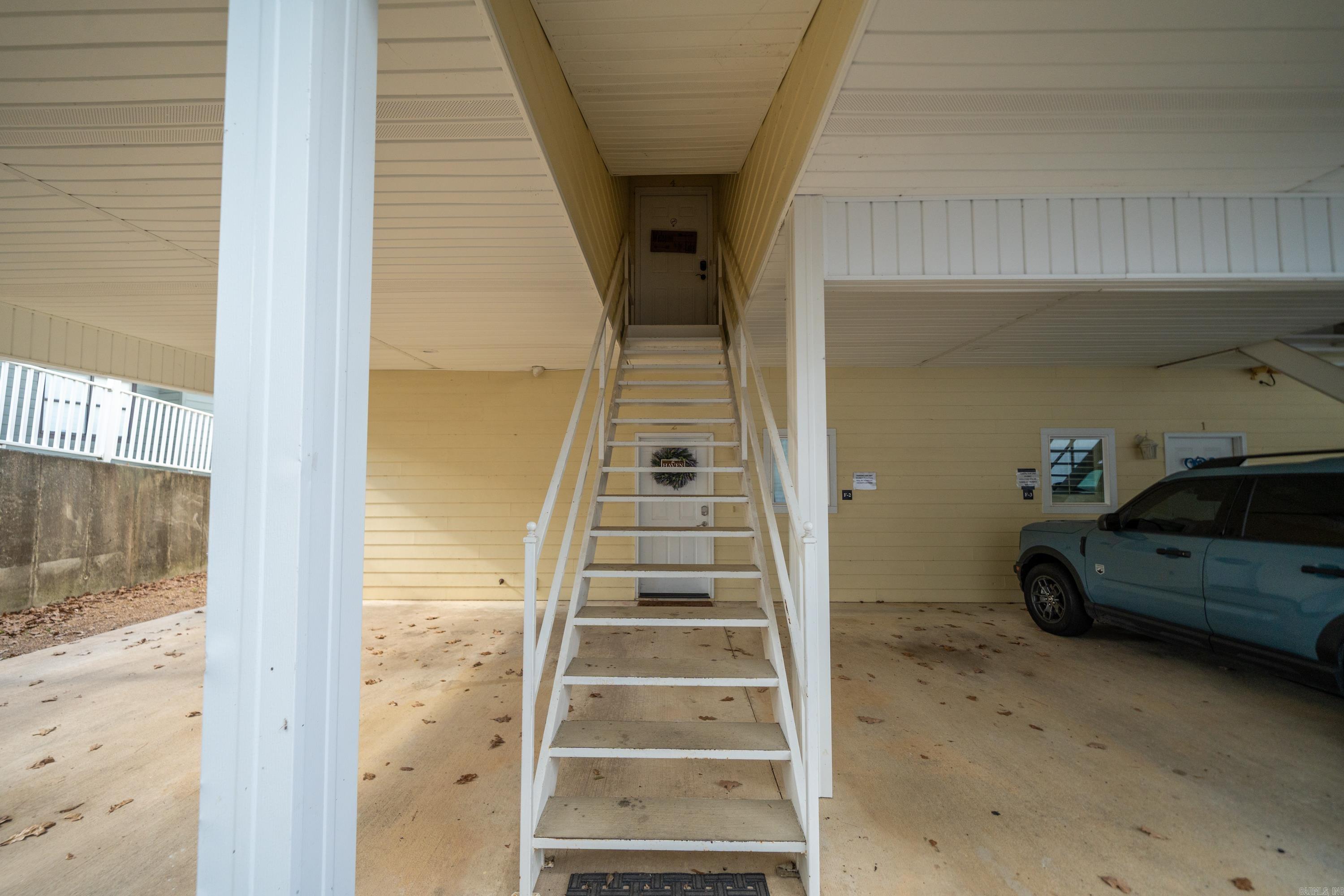 CATALINA COVE HPR - Residential