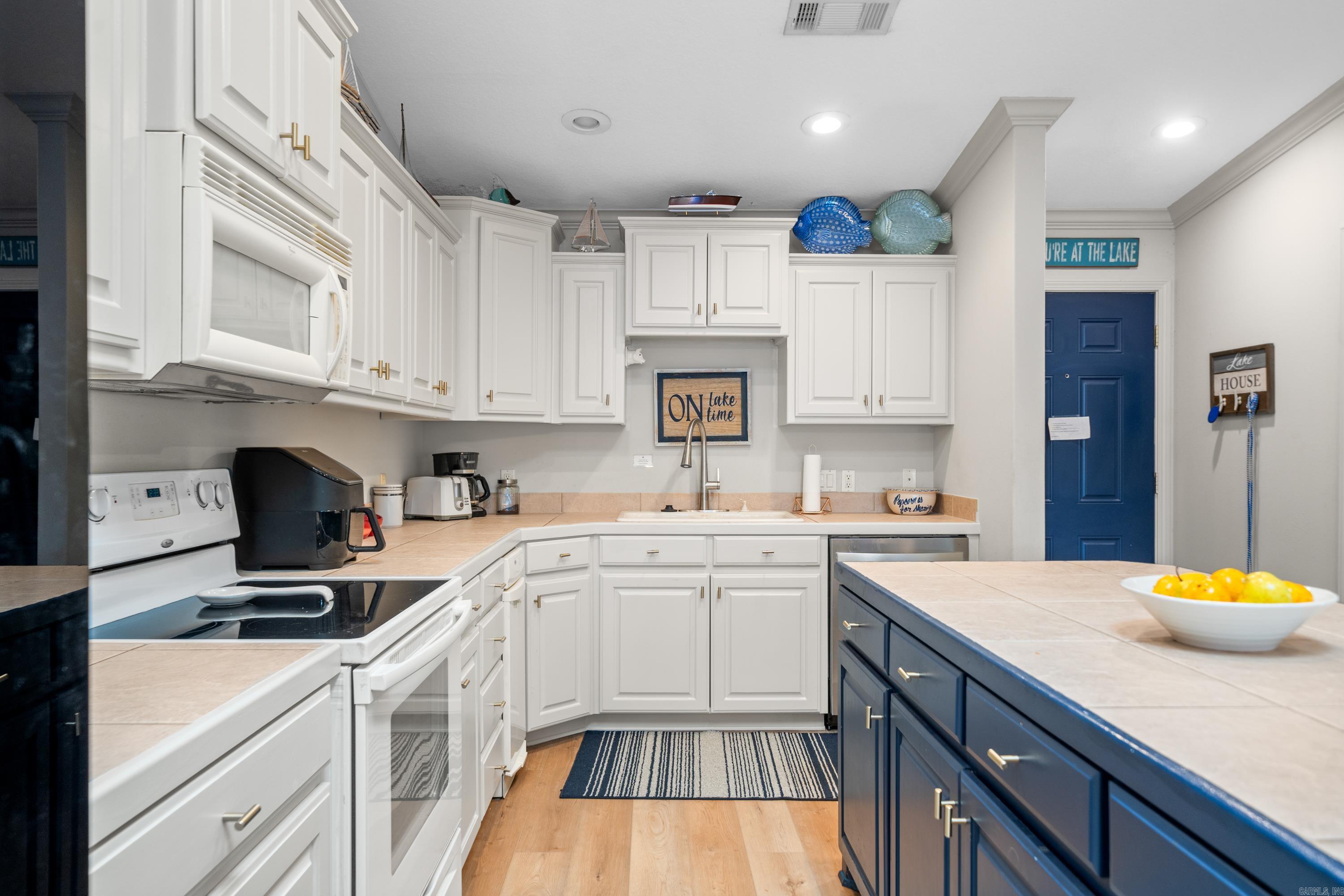 CATALINA COVE HPR - Residential