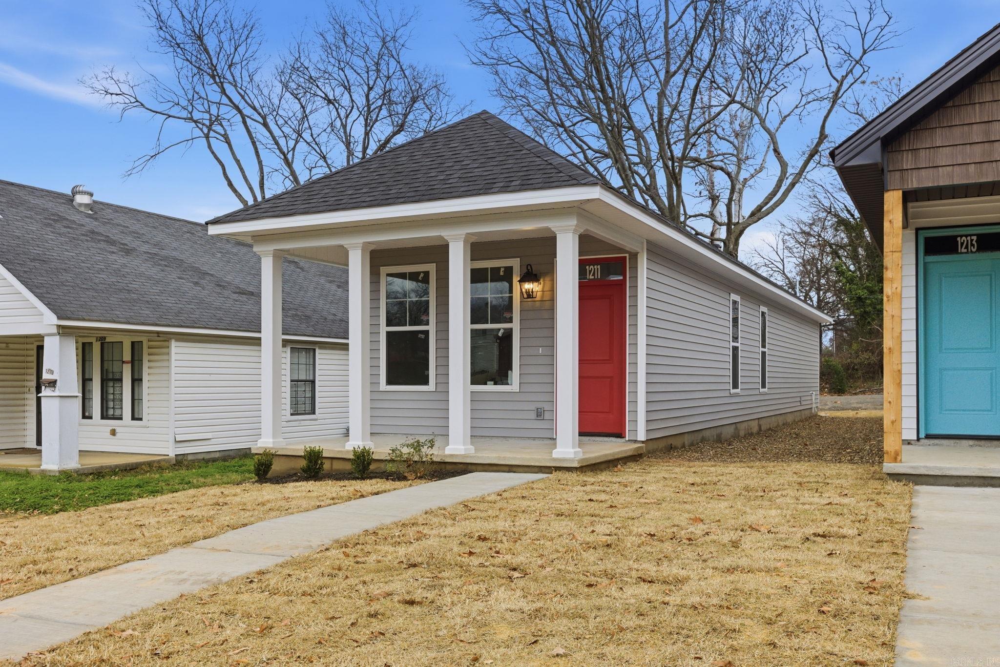 HANGER - Residential