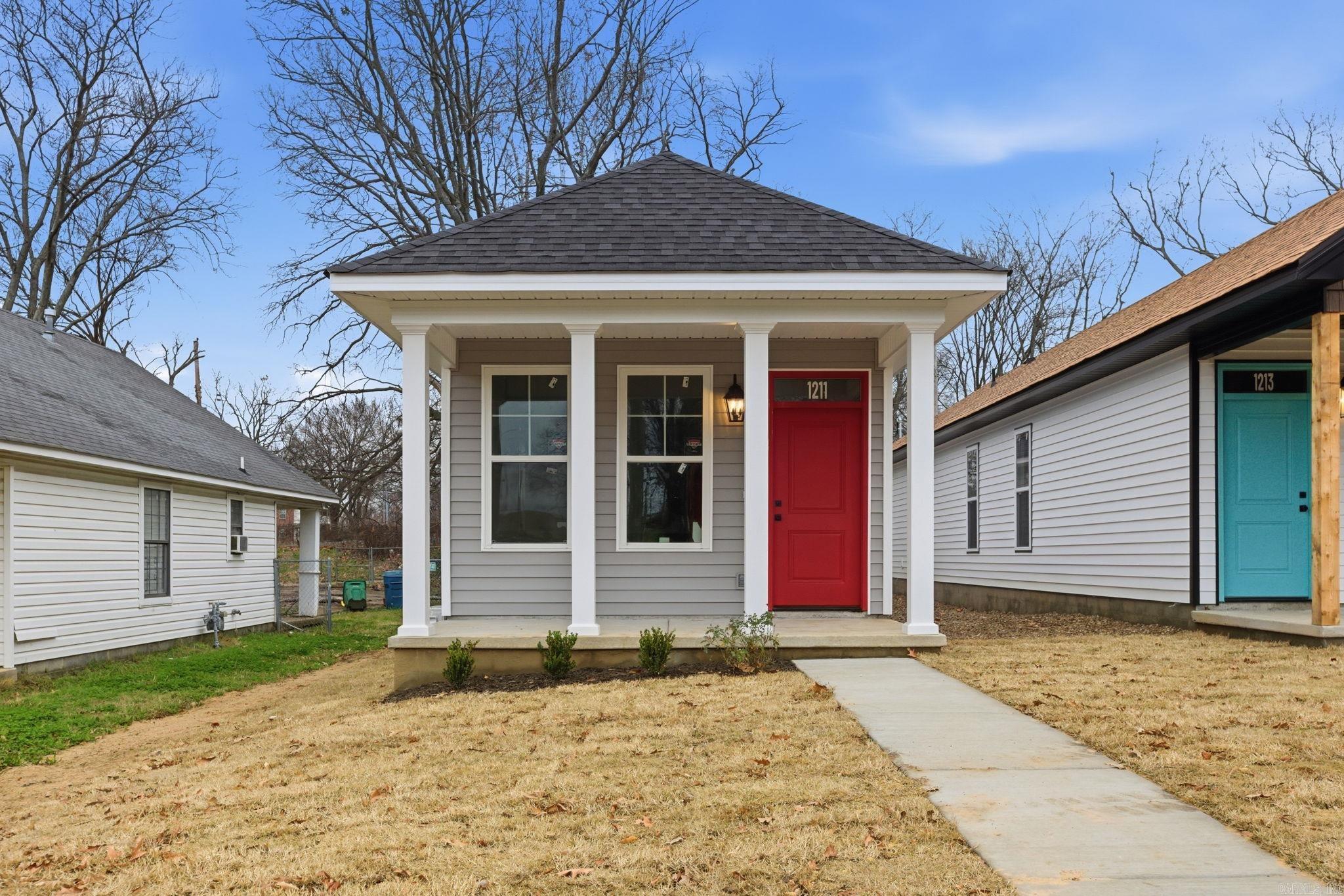 HANGER - Residential