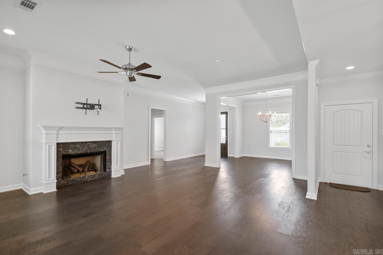 MILLERS GLENN - Residential