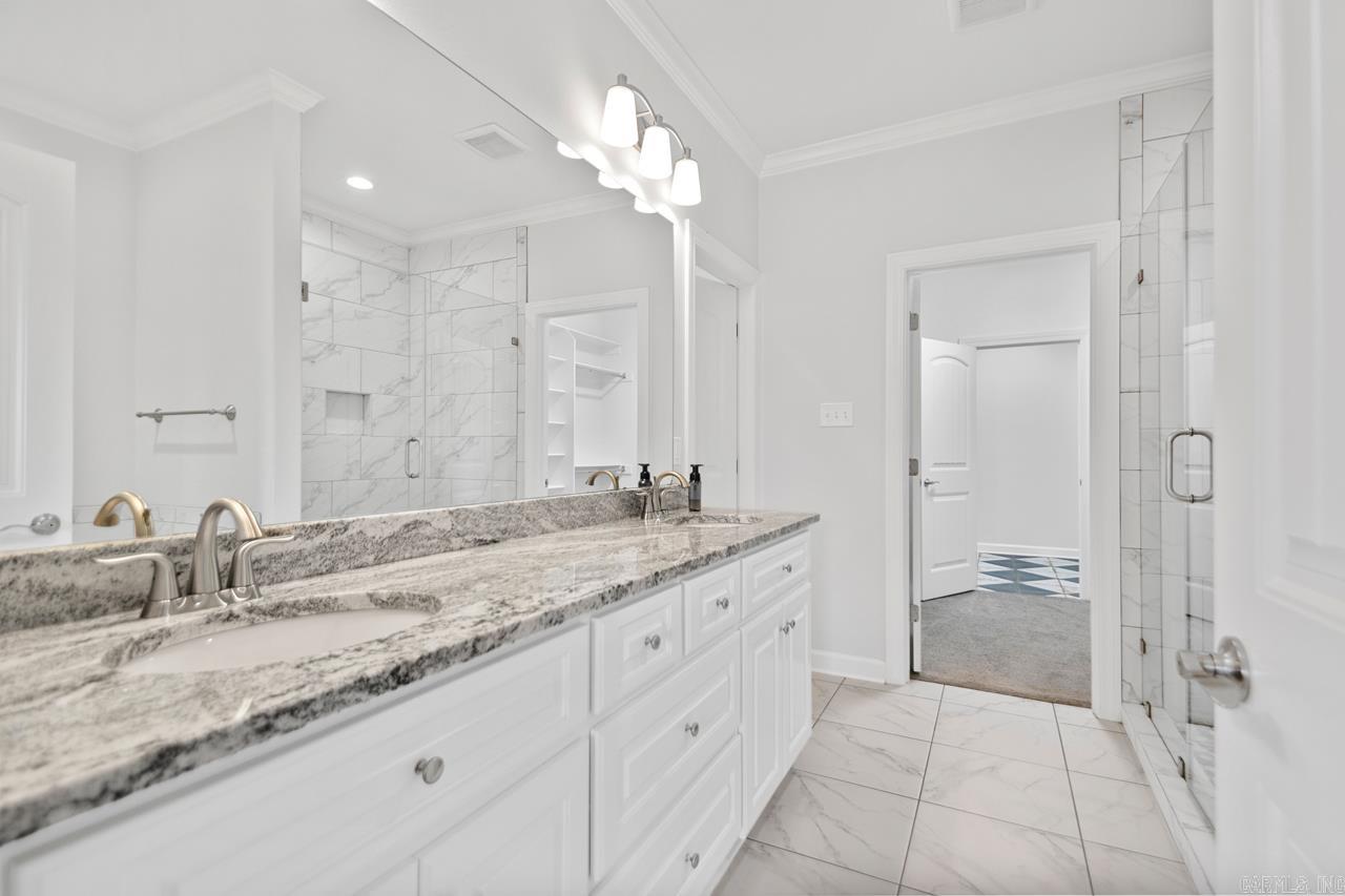 MILLERS GLENN - Residential