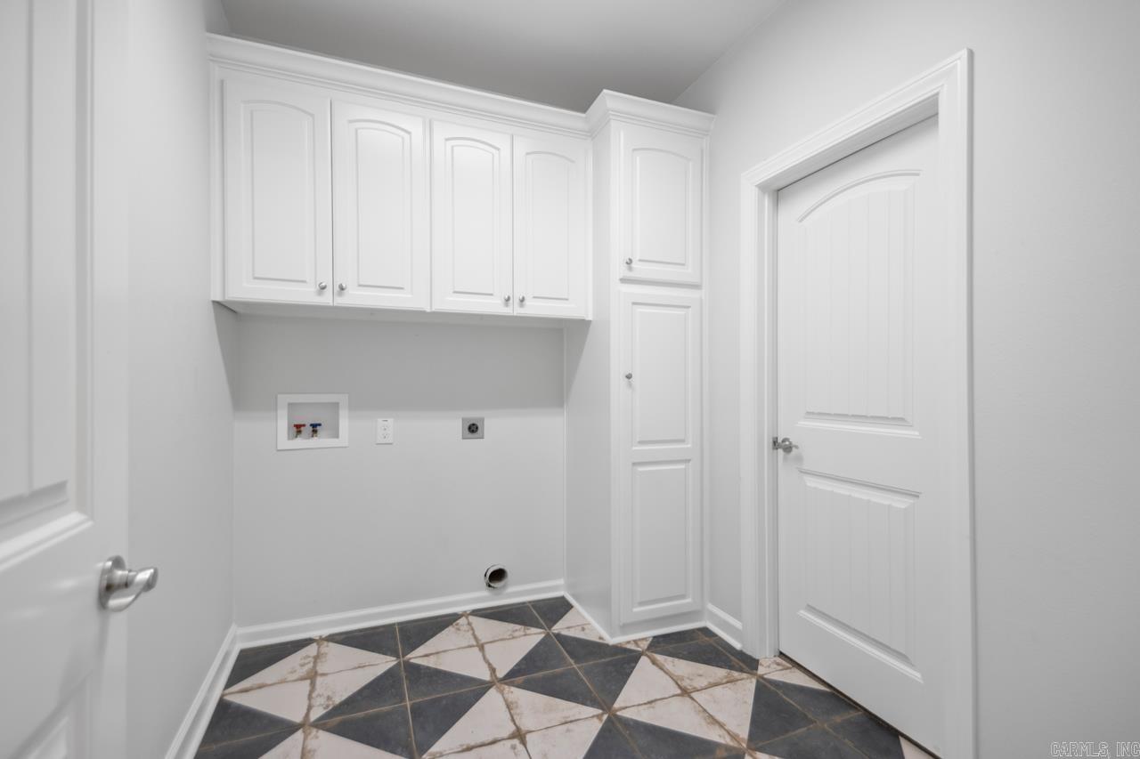 MILLERS GLENN - Residential